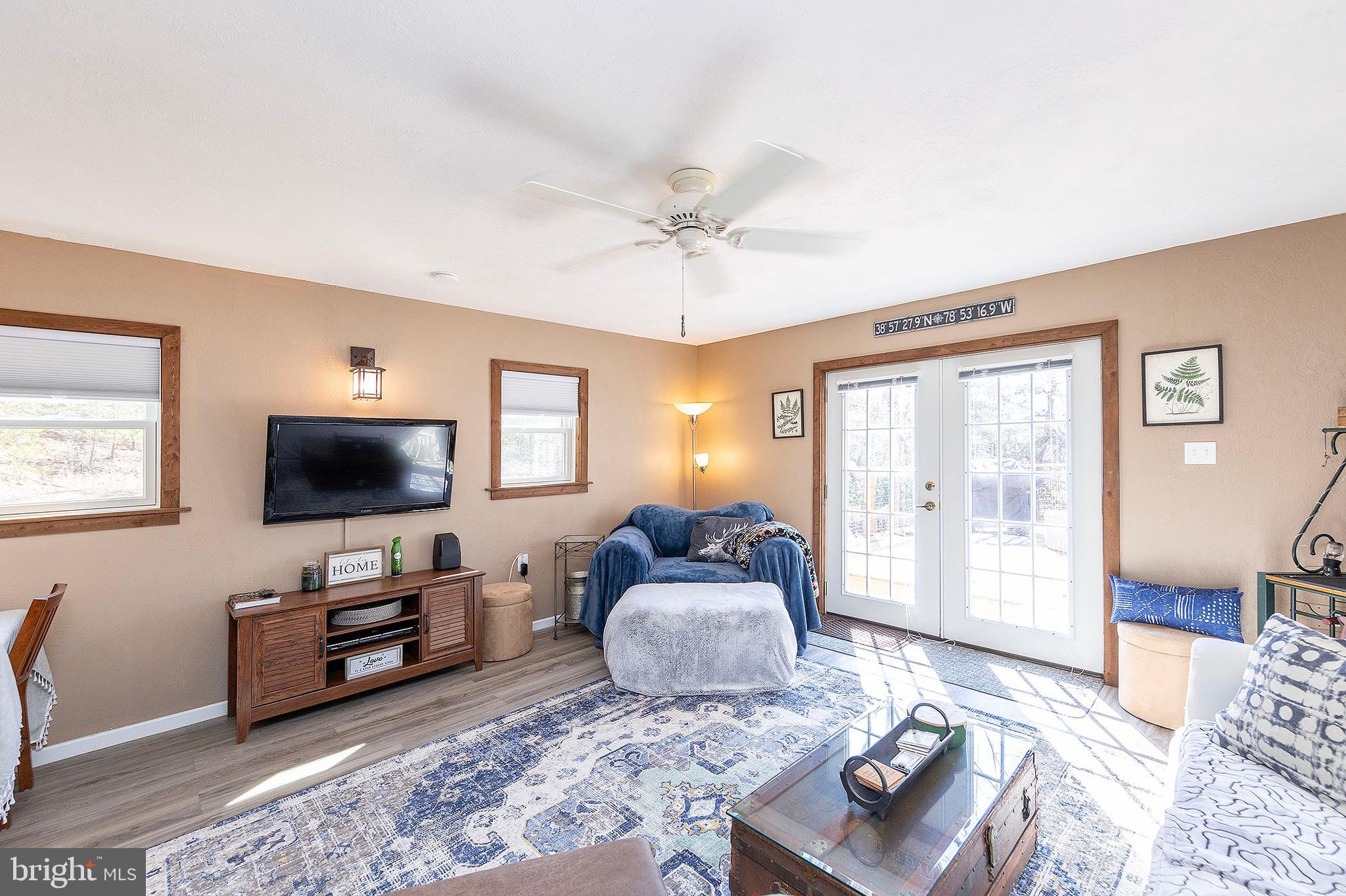 LOST RIVER BLUFFS - Residential