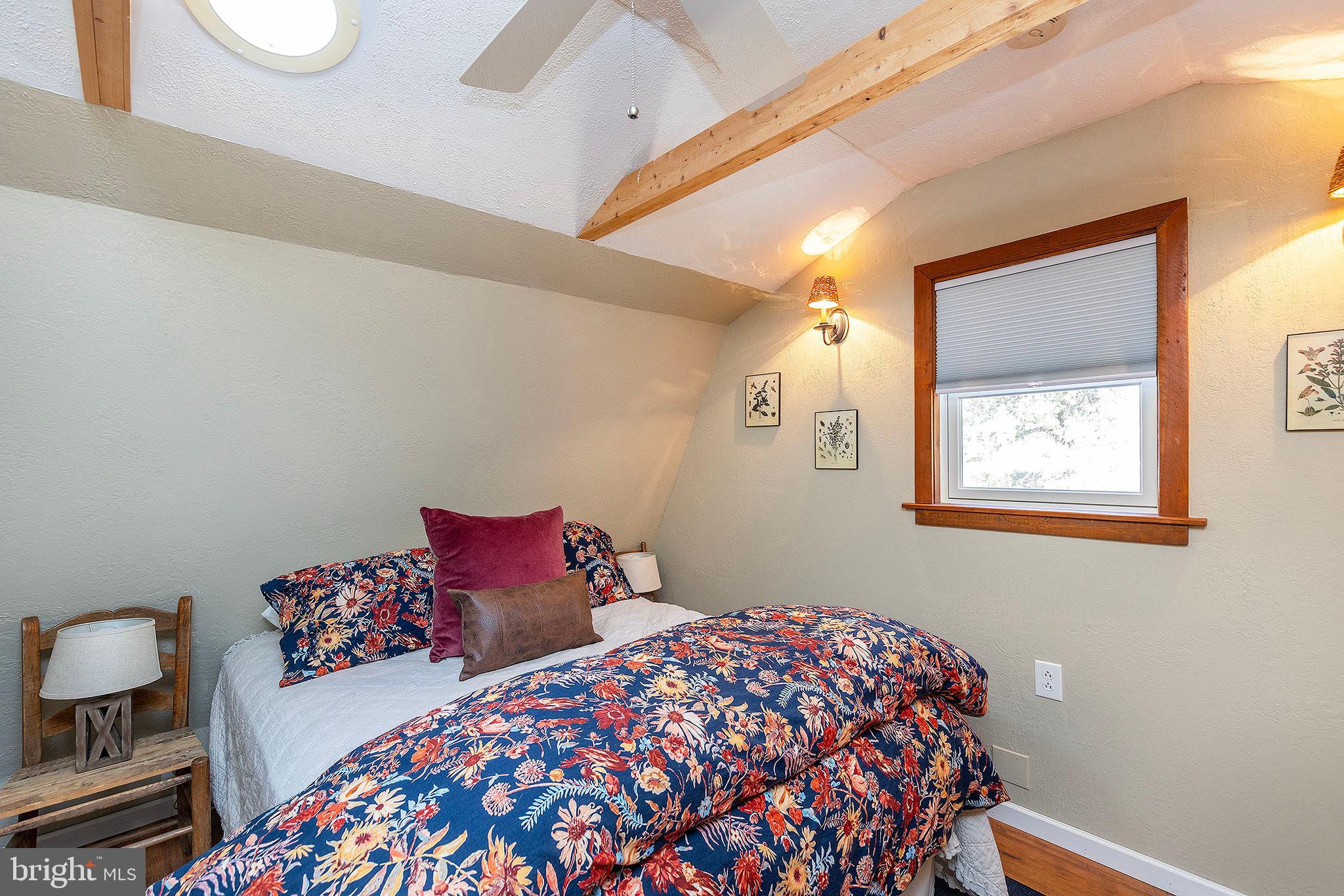 LOST RIVER BLUFFS - Residential