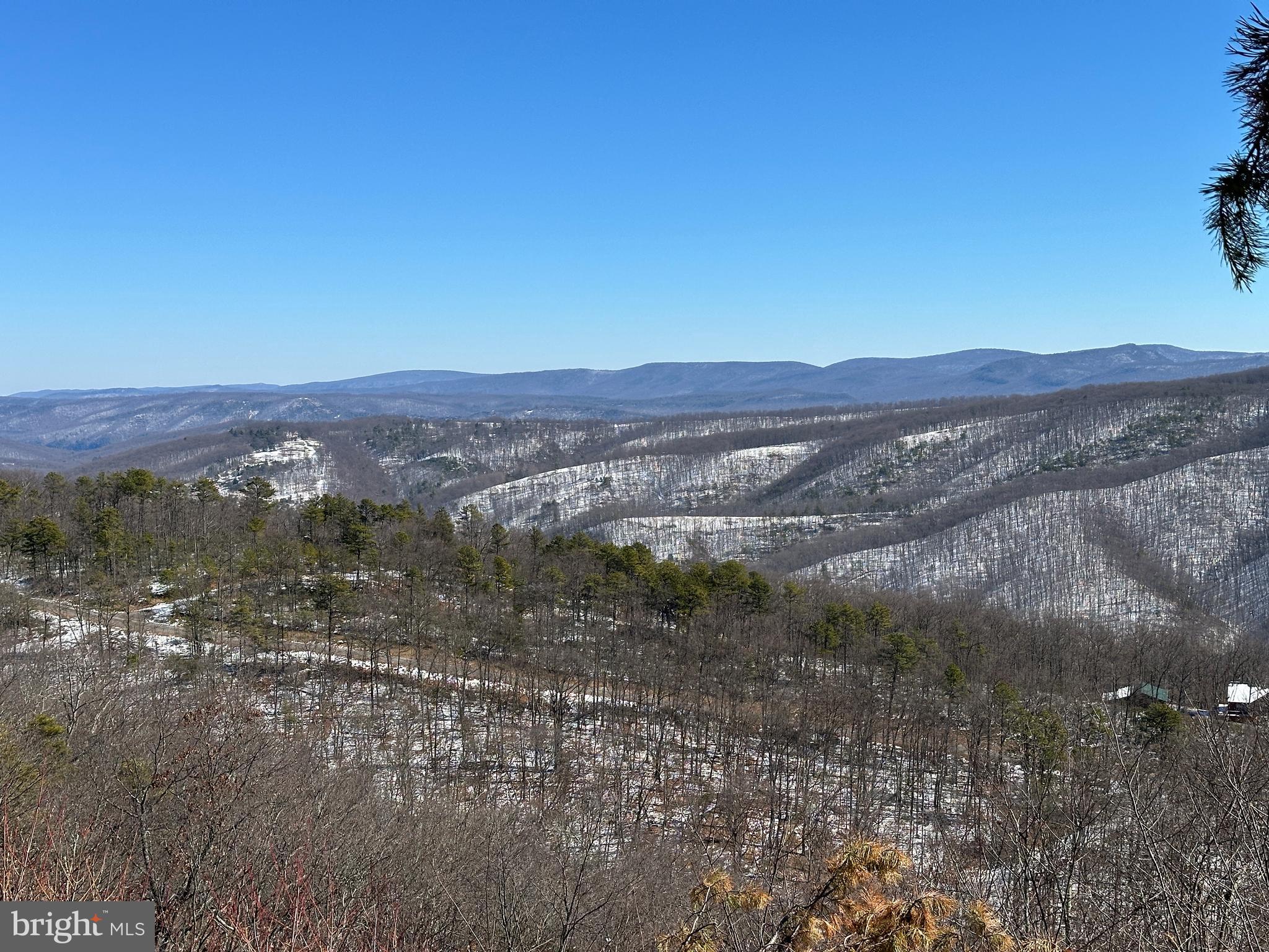 LOST RIVER BLUFFS - Residential
