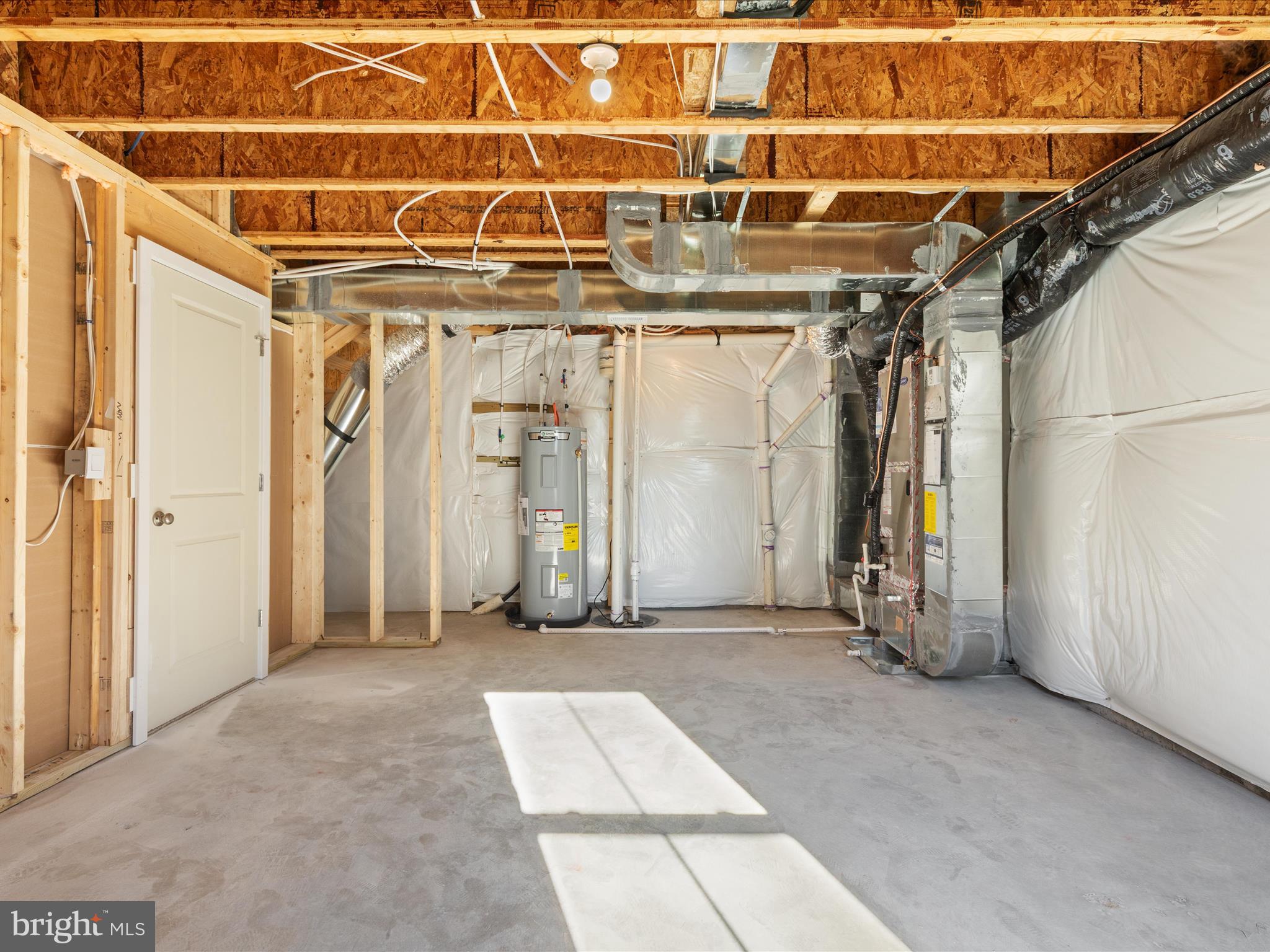 RETREAT AT WINDING CREEK - Residential Lease