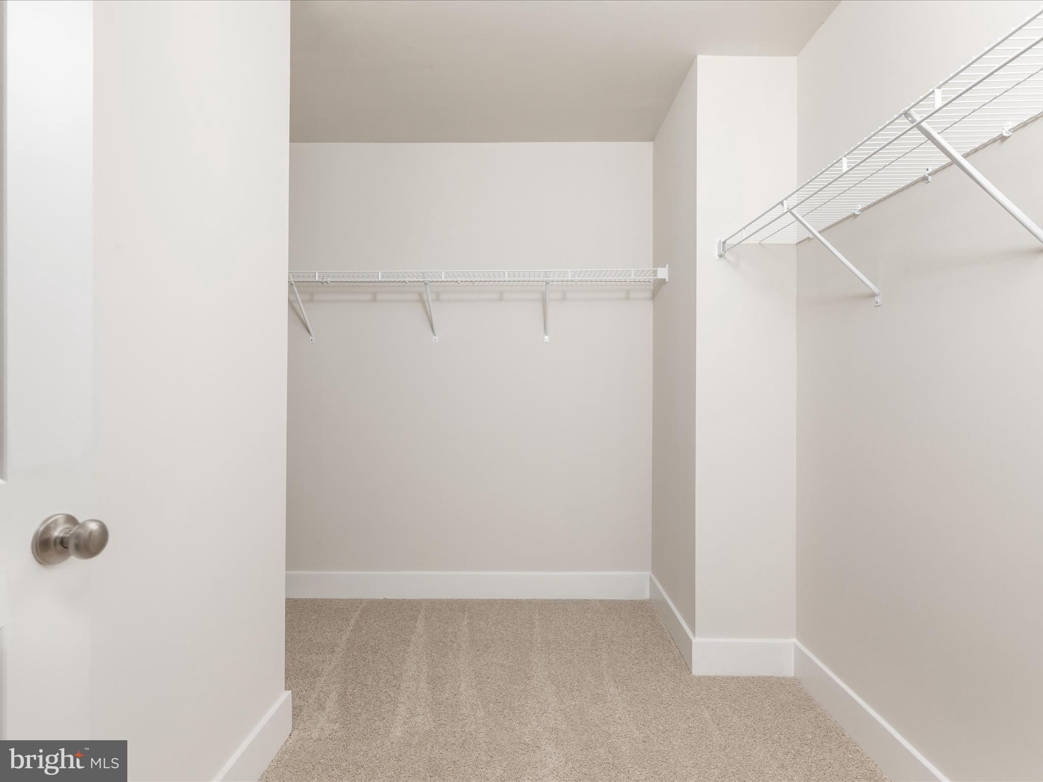 RETREAT AT WINDING CREEK - Residential Lease