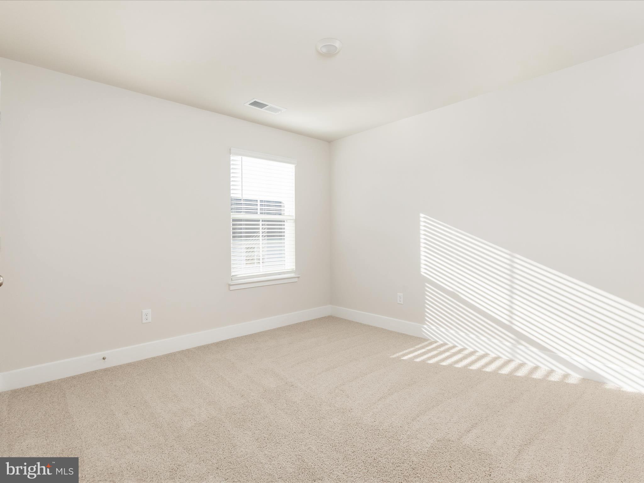 RETREAT AT WINDING CREEK - Residential Lease