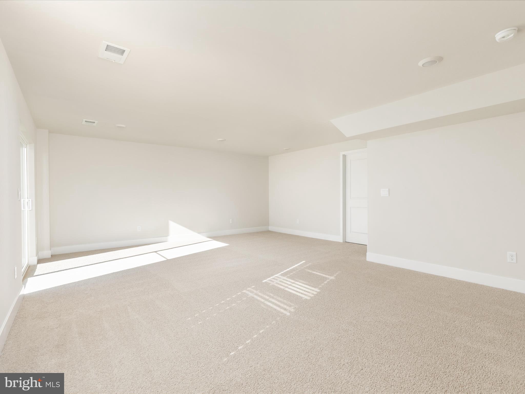 RETREAT AT WINDING CREEK - Residential Lease