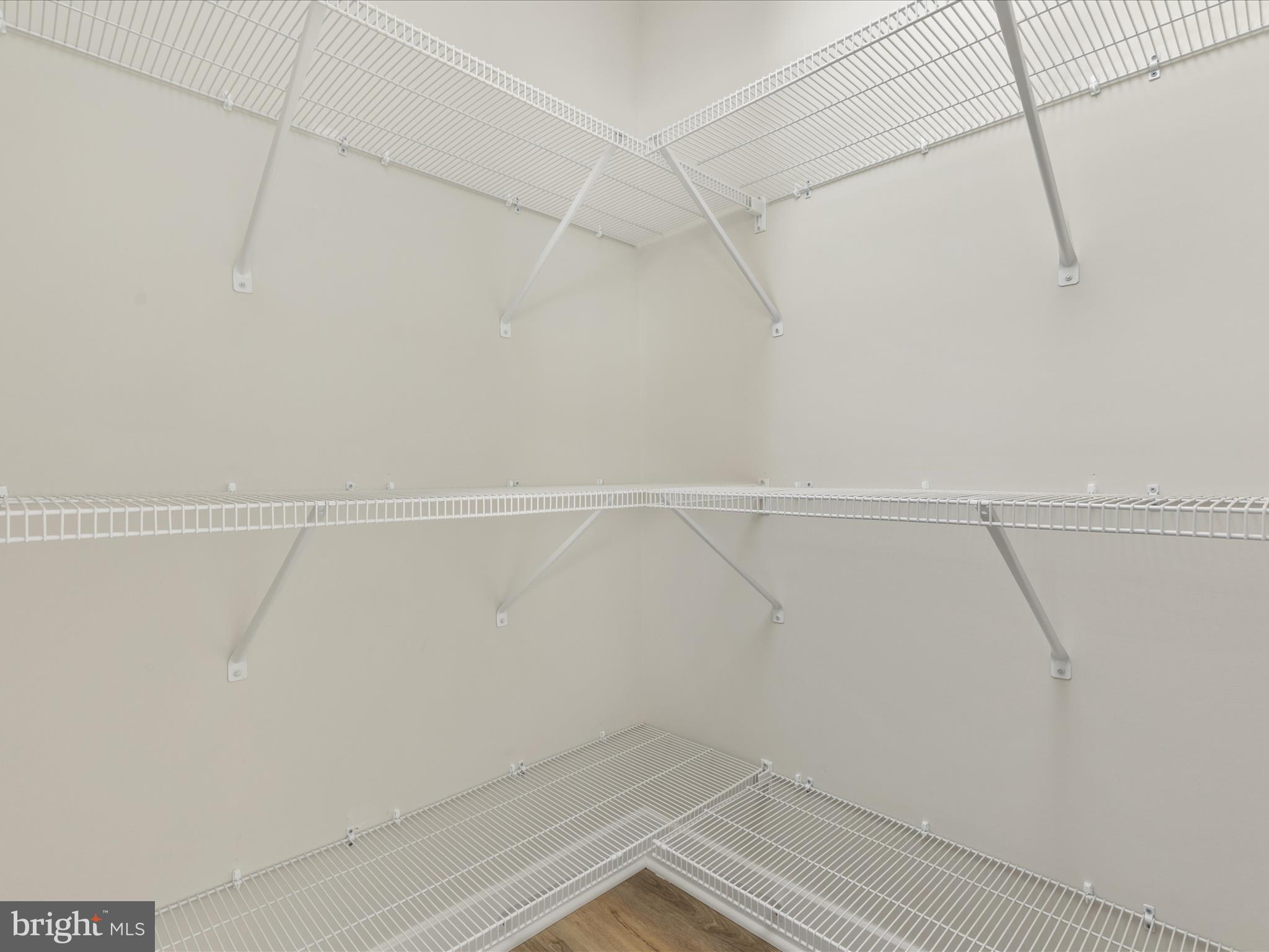 RETREAT AT WINDING CREEK - Residential Lease