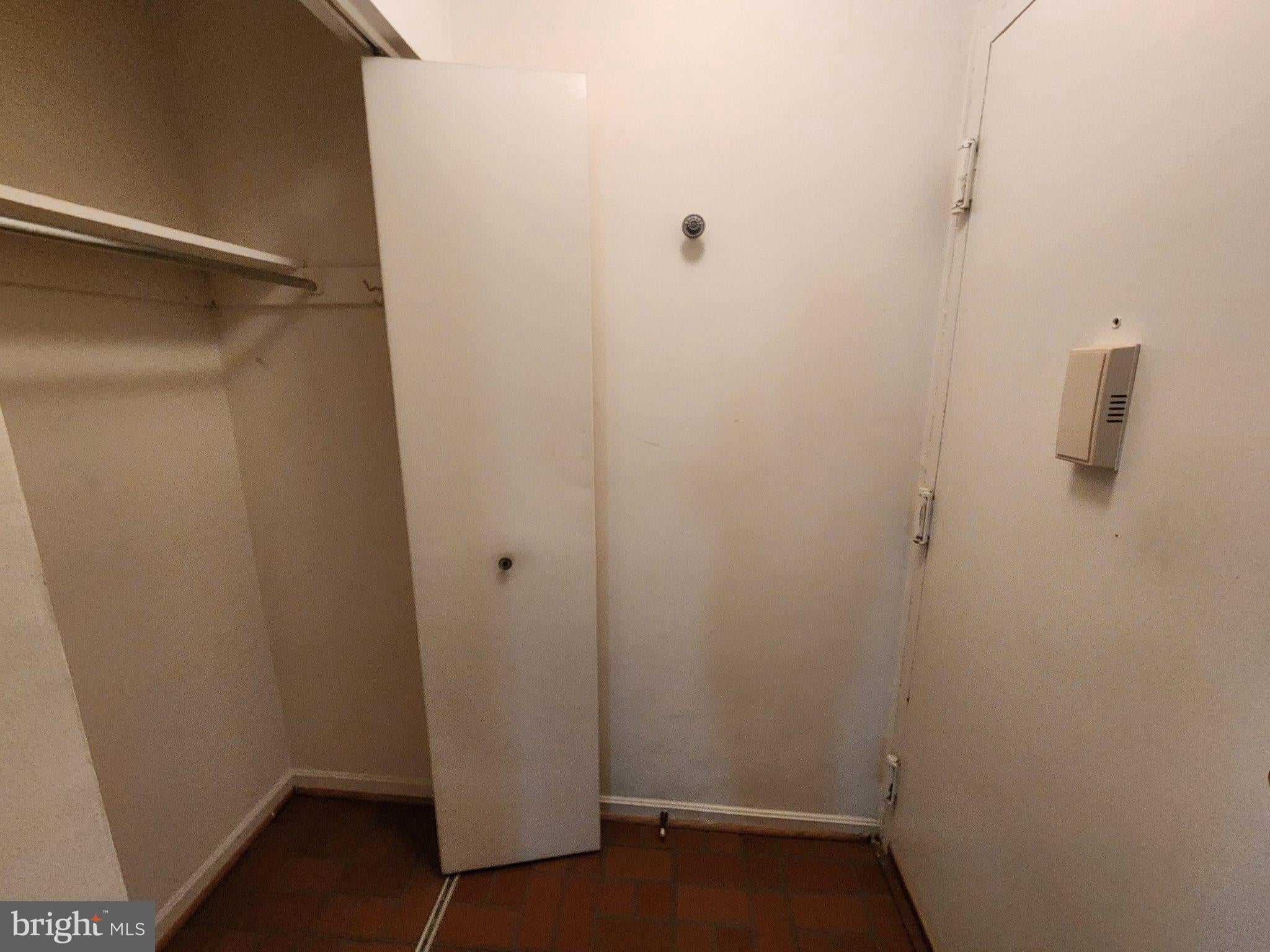884 COLLEGE PARKWAY 302
