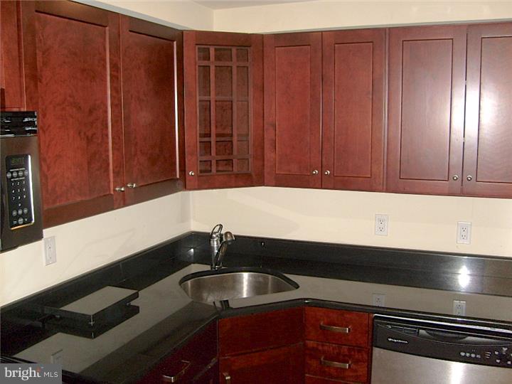 NORTHERN LIBERTIES - Residential Lease