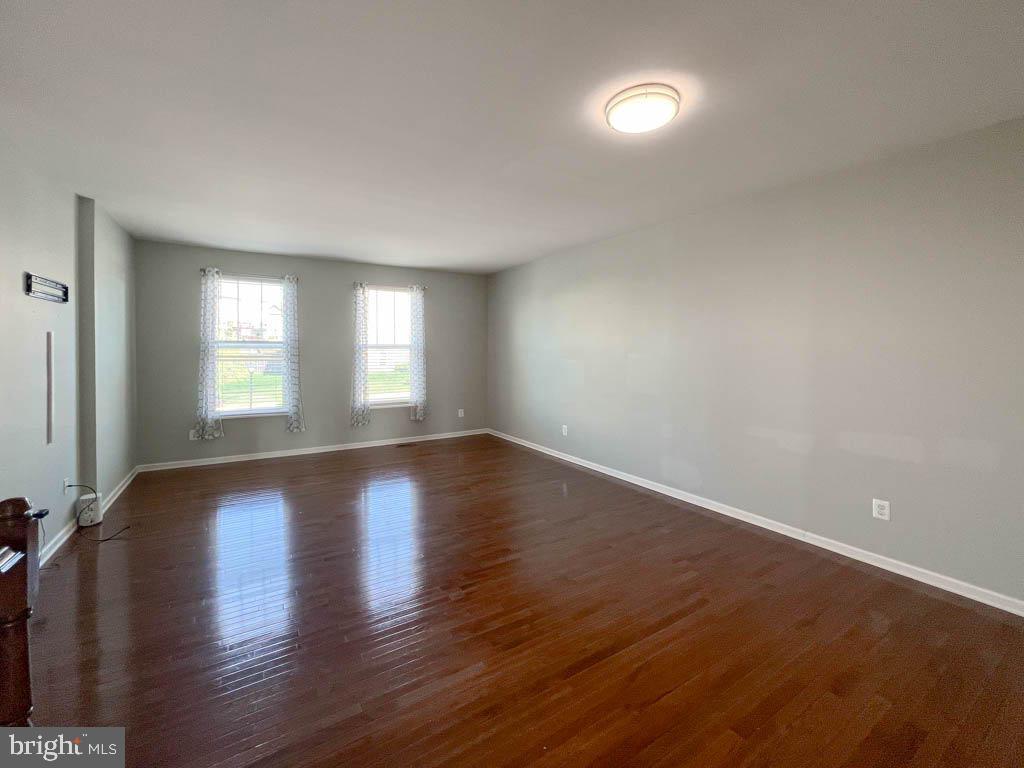 COLONIAL FORGE - Residential Lease