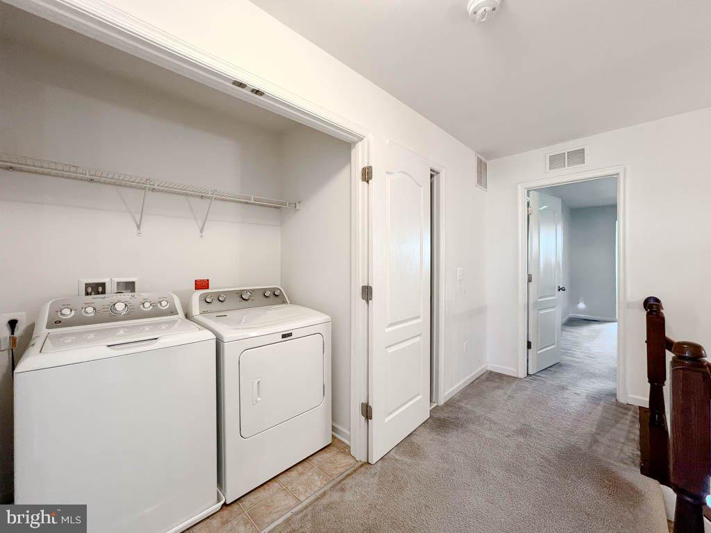 COLONIAL FORGE - Residential Lease