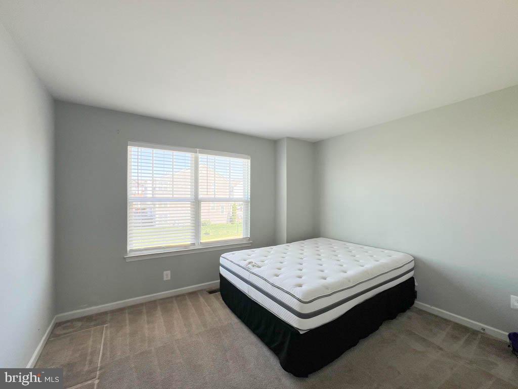 COLONIAL FORGE - Residential Lease