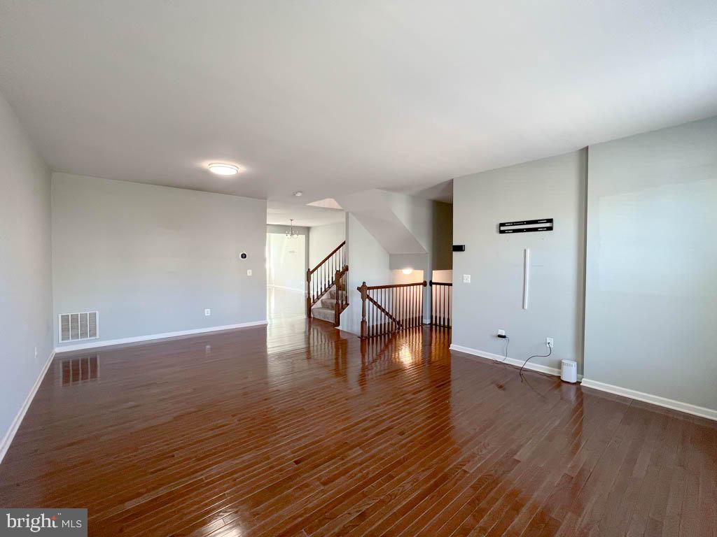 COLONIAL FORGE - Residential Lease