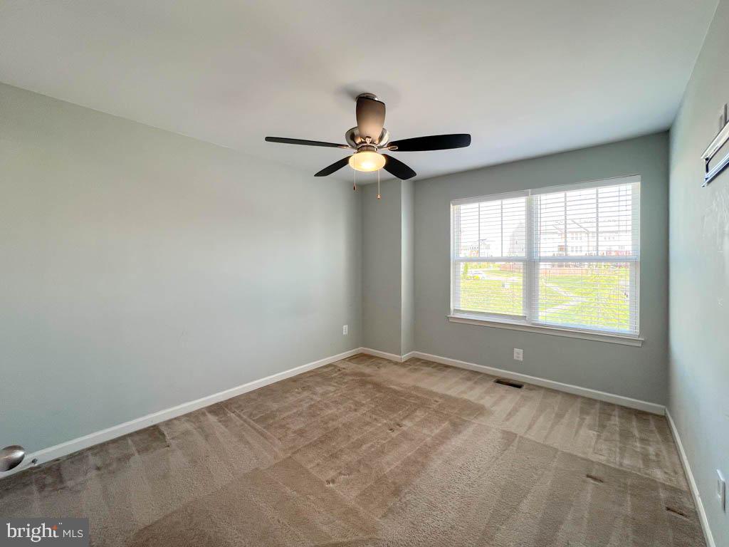 COLONIAL FORGE - Residential Lease