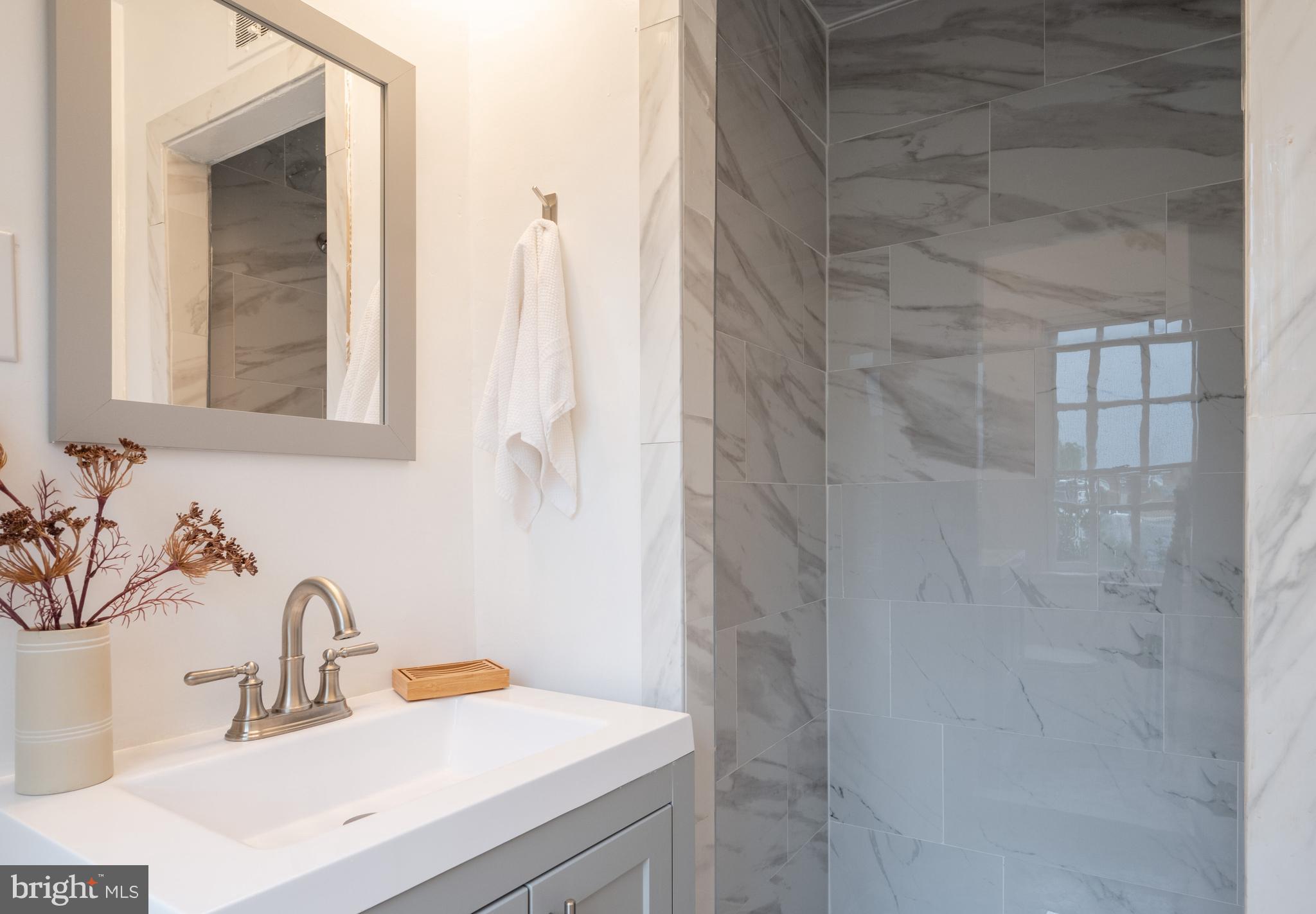 YATES GARDENS - Residential