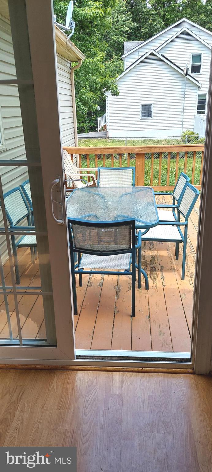 LEAVELLS CROSSING - Residential