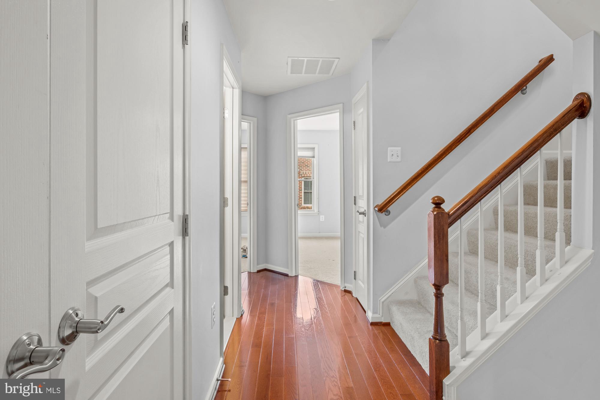 SHIRLINGTON CREST - Residential Lease