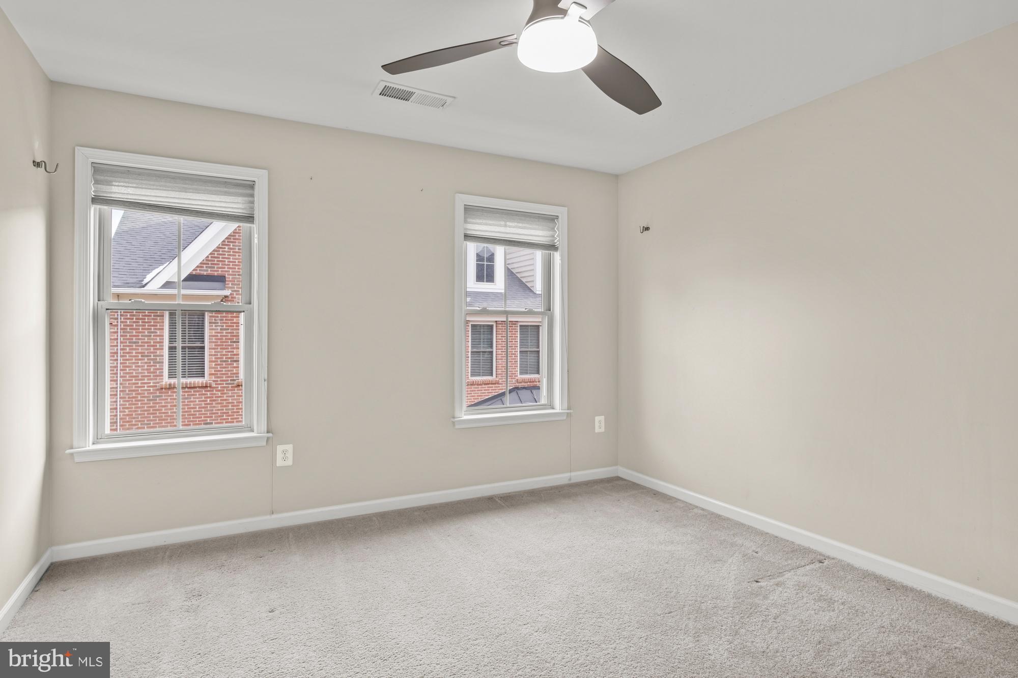 SHIRLINGTON CREST - Residential Lease