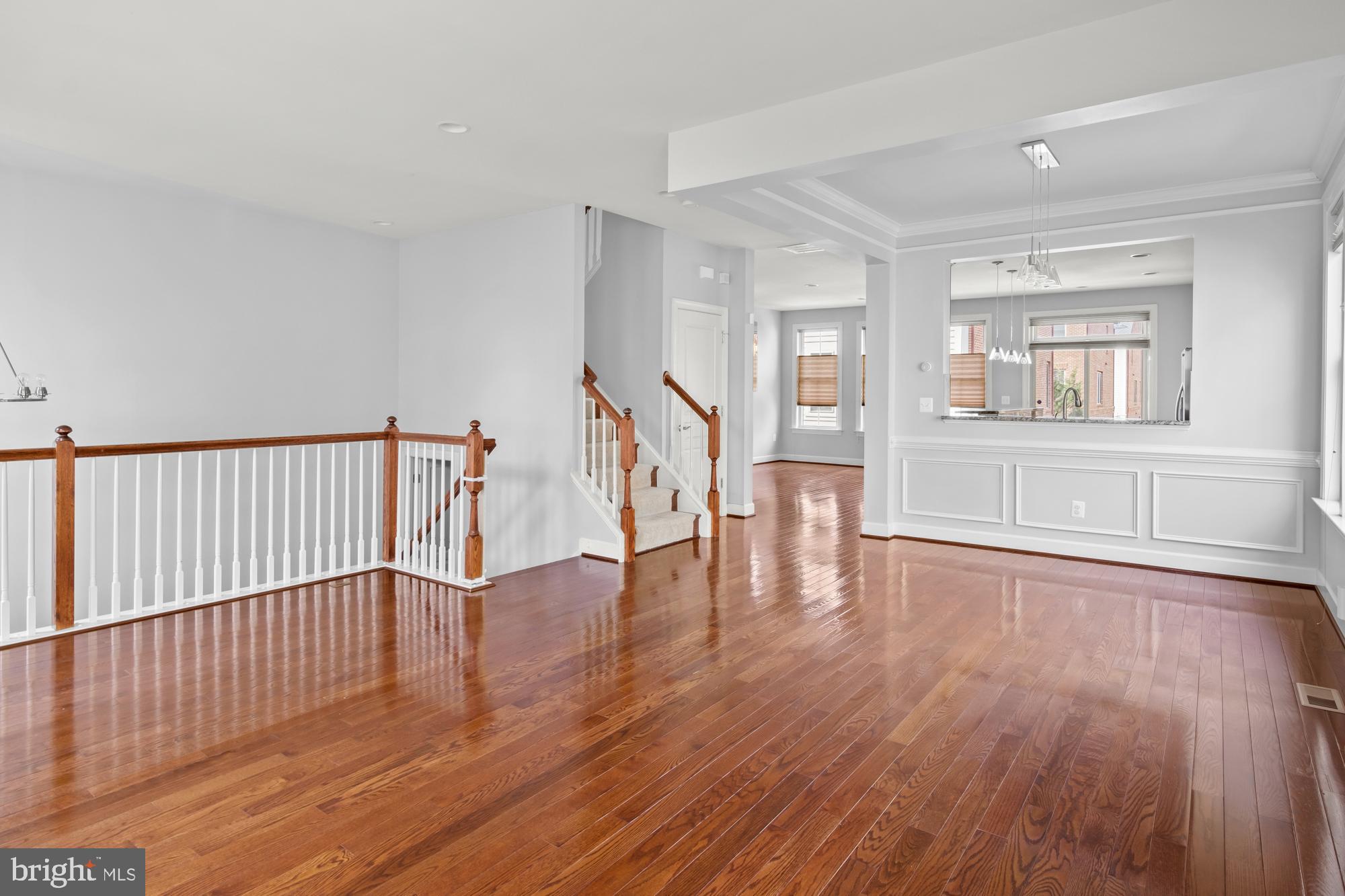 SHIRLINGTON CREST - Residential Lease