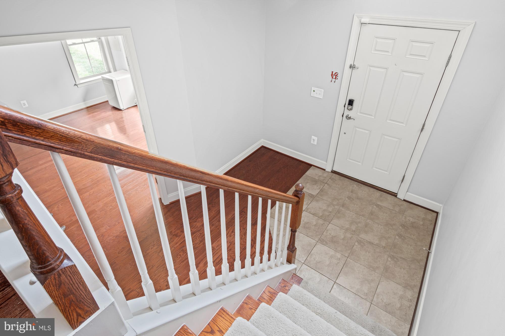 SHIRLINGTON CREST - Residential Lease