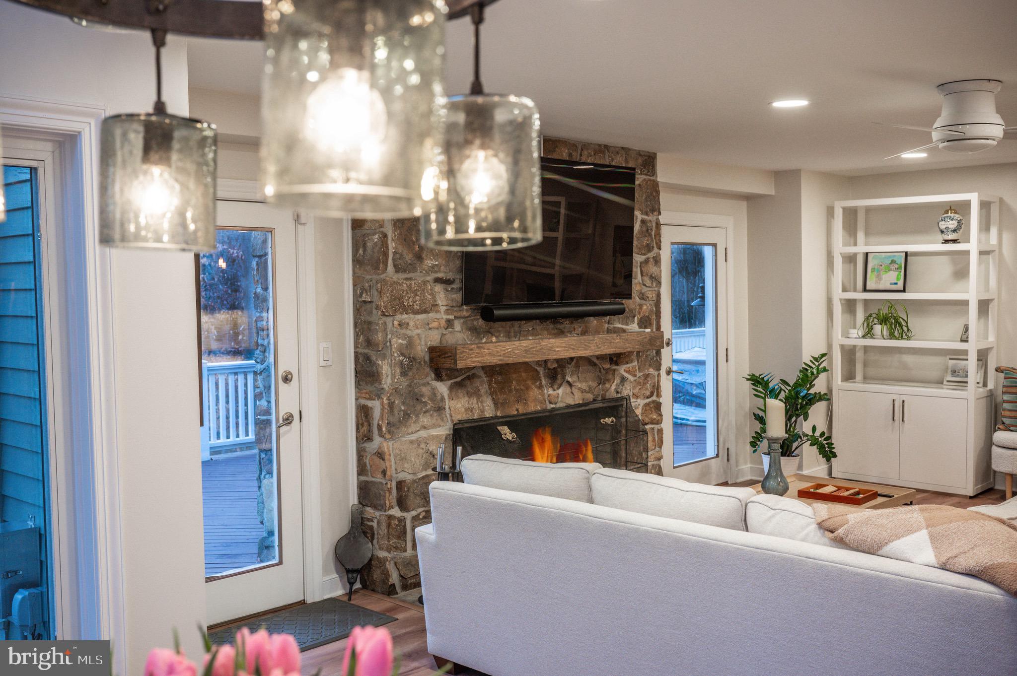 OVERLOOK - Residential