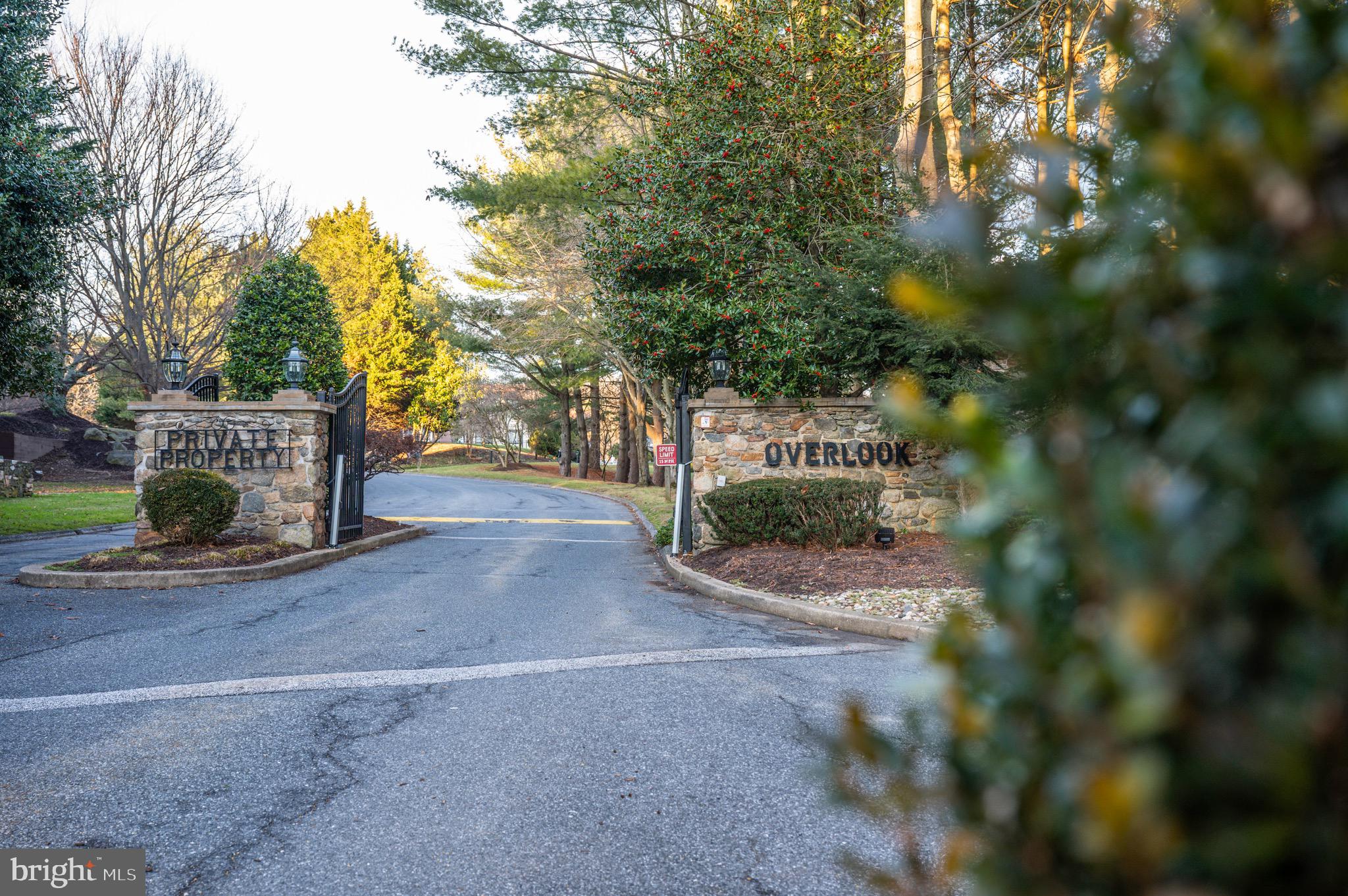 OVERLOOK - Residential