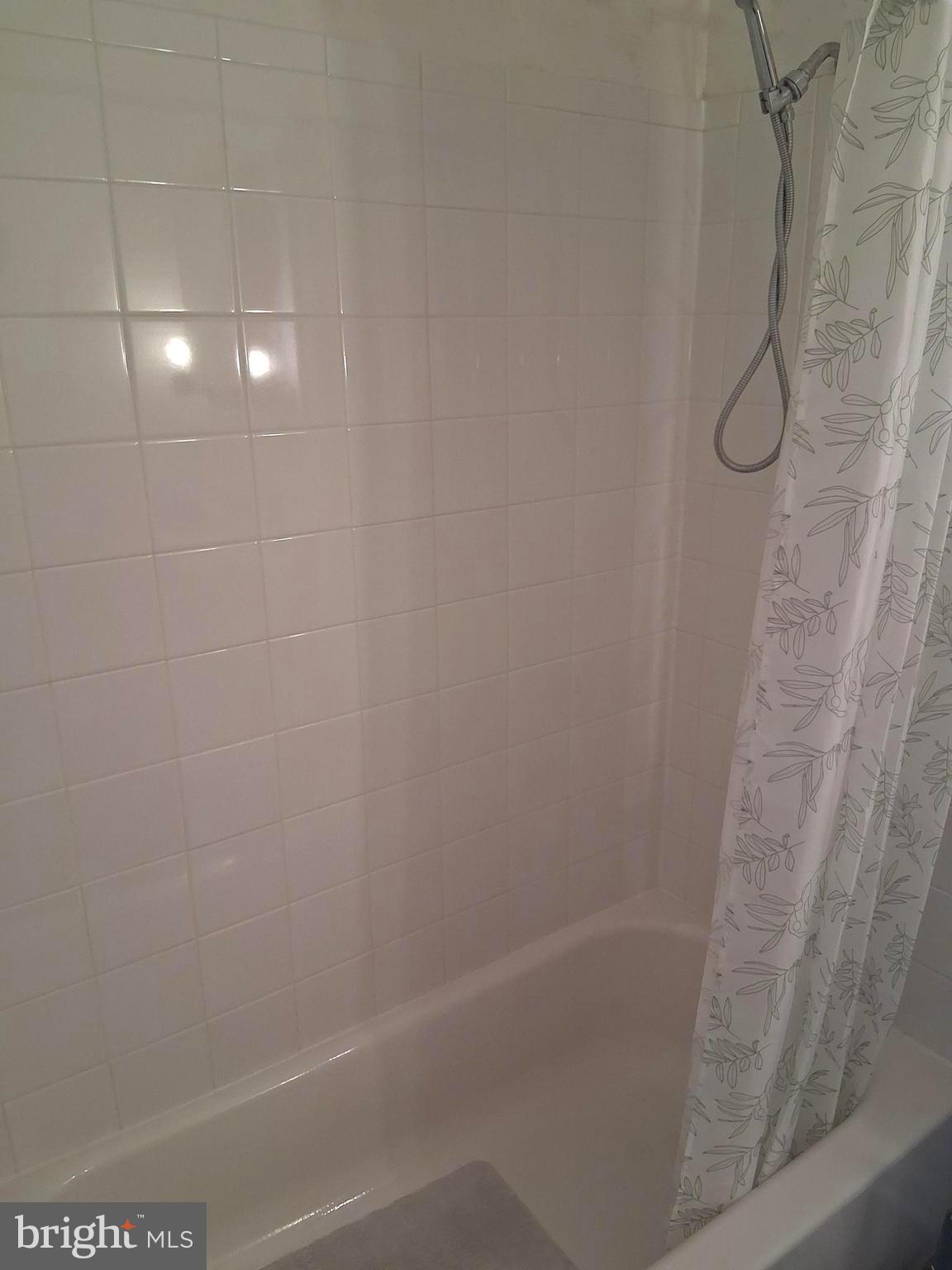 NORTH INDIAN HEAD ESTATES - Residential