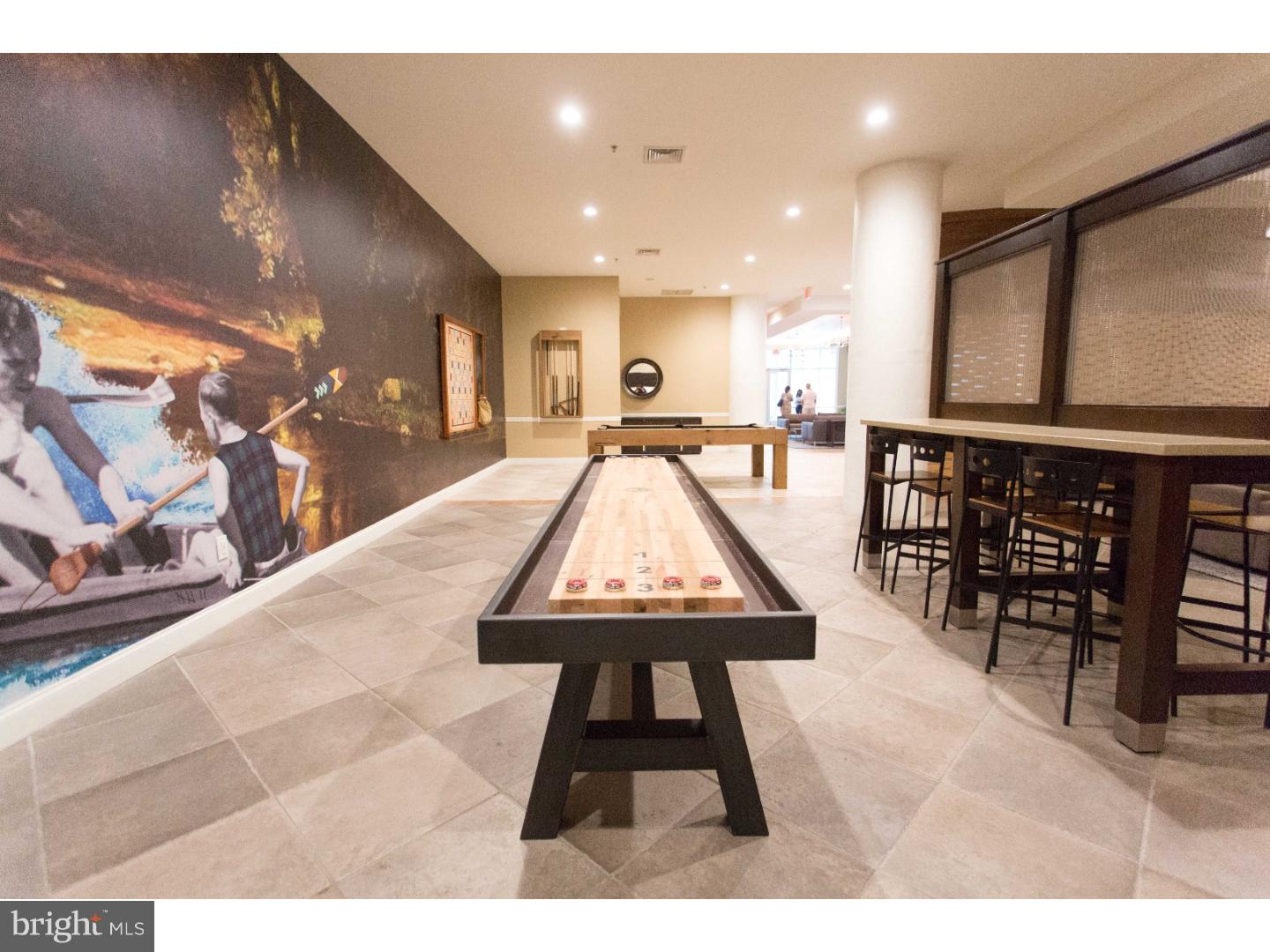 CHINATOWN - Residential Lease