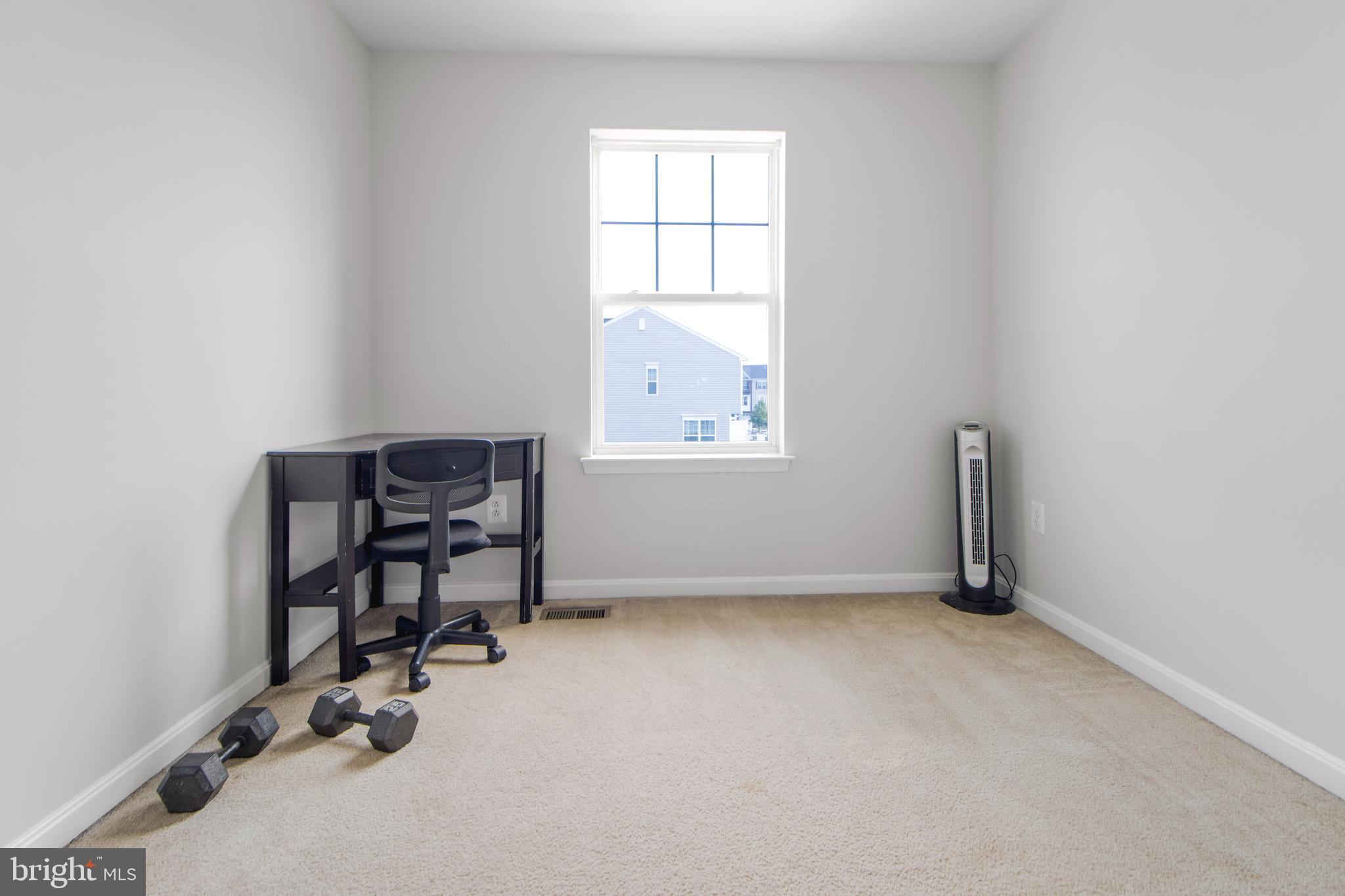 ADMIRALS LANDING - Residential