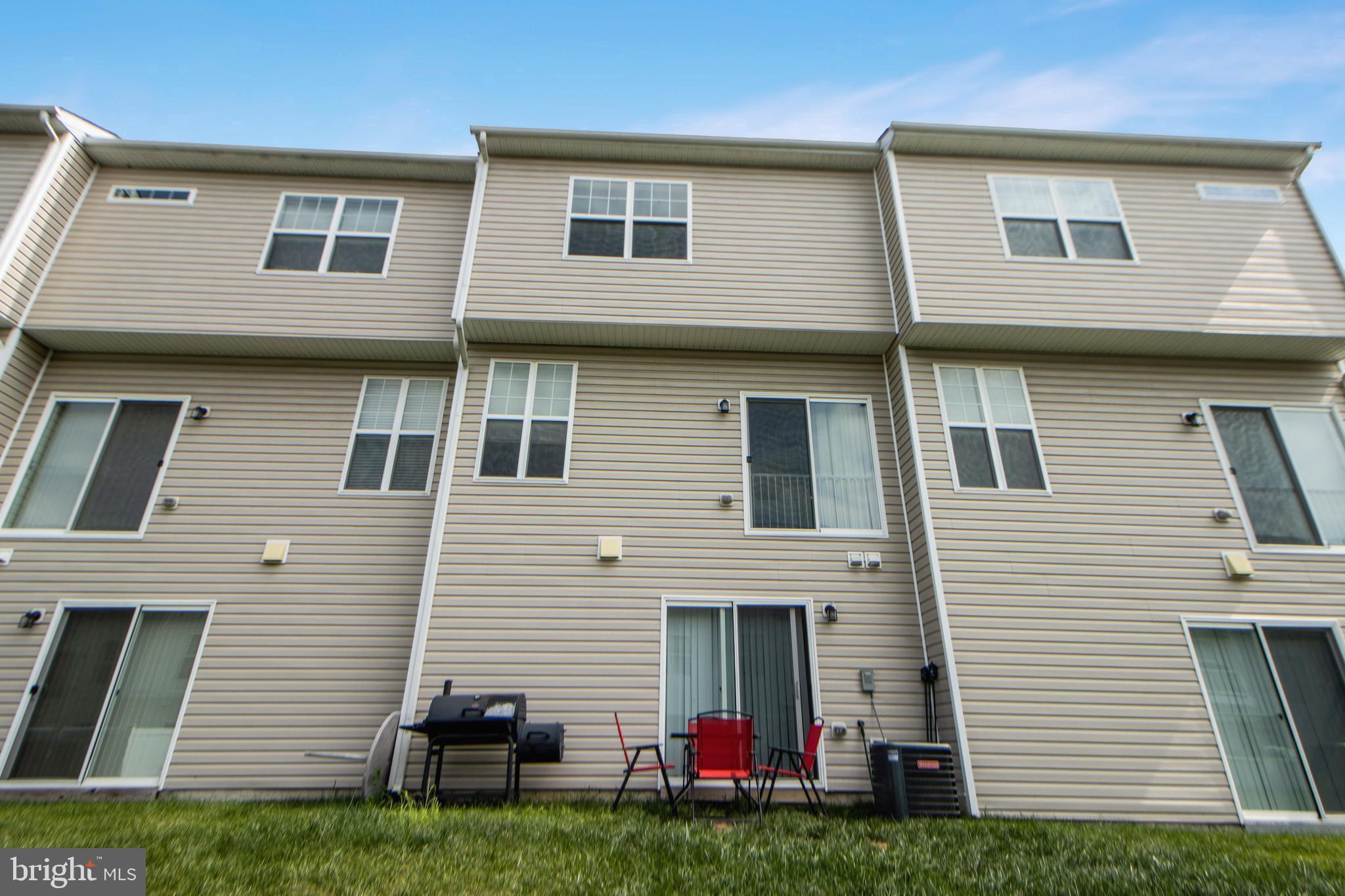 ADMIRALS LANDING - Residential