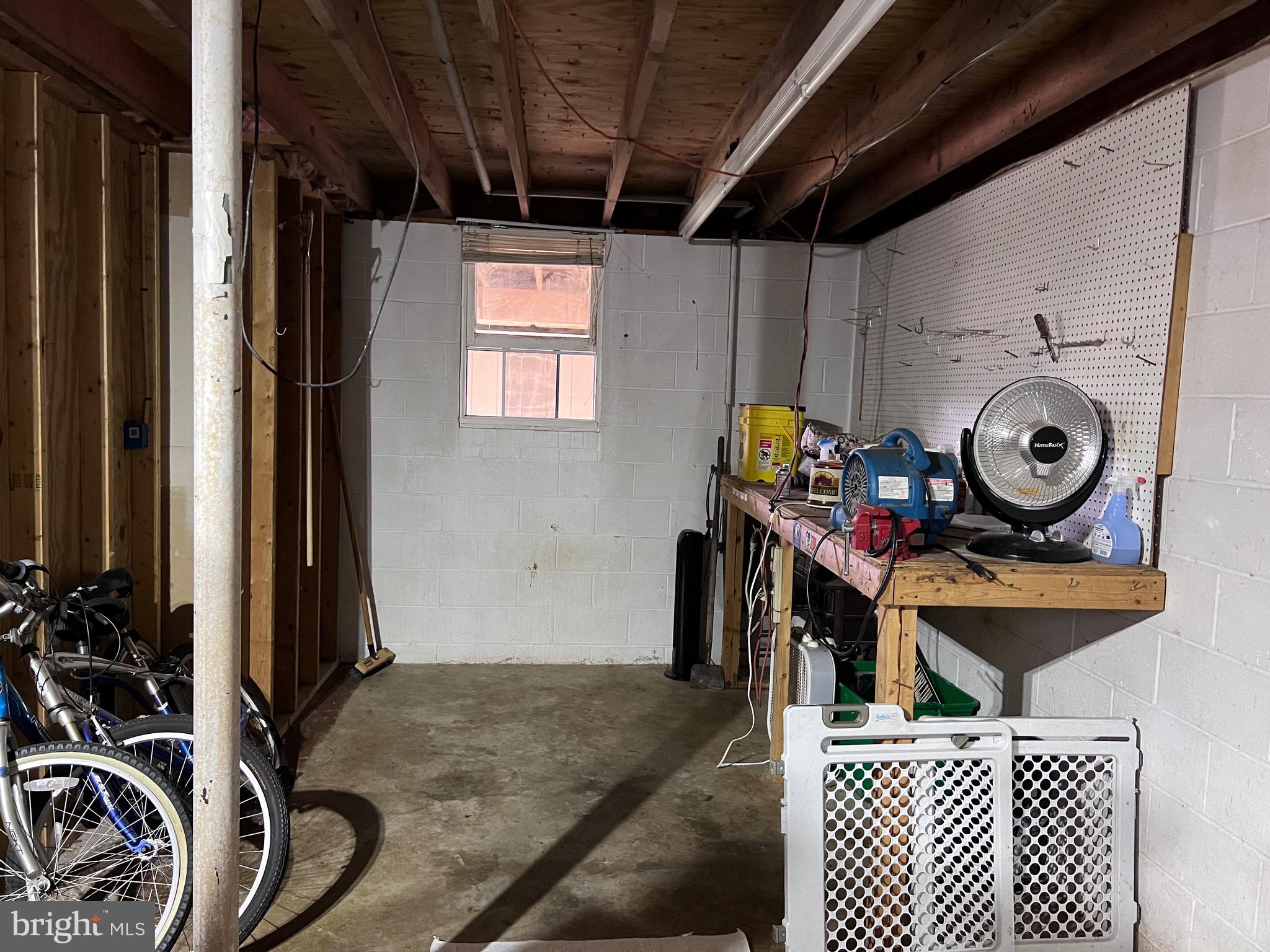 APPLE ORCHARD ACRES - Residential