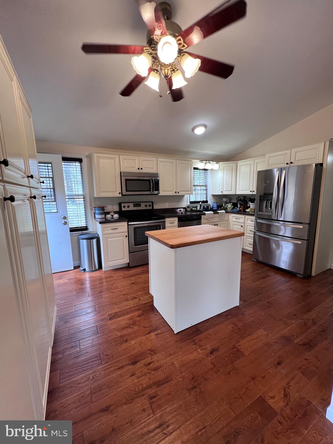 APPLE ORCHARD ACRES - Residential