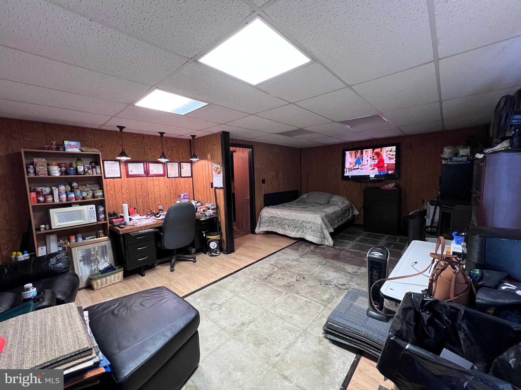 APPLE ORCHARD ACRES - Residential