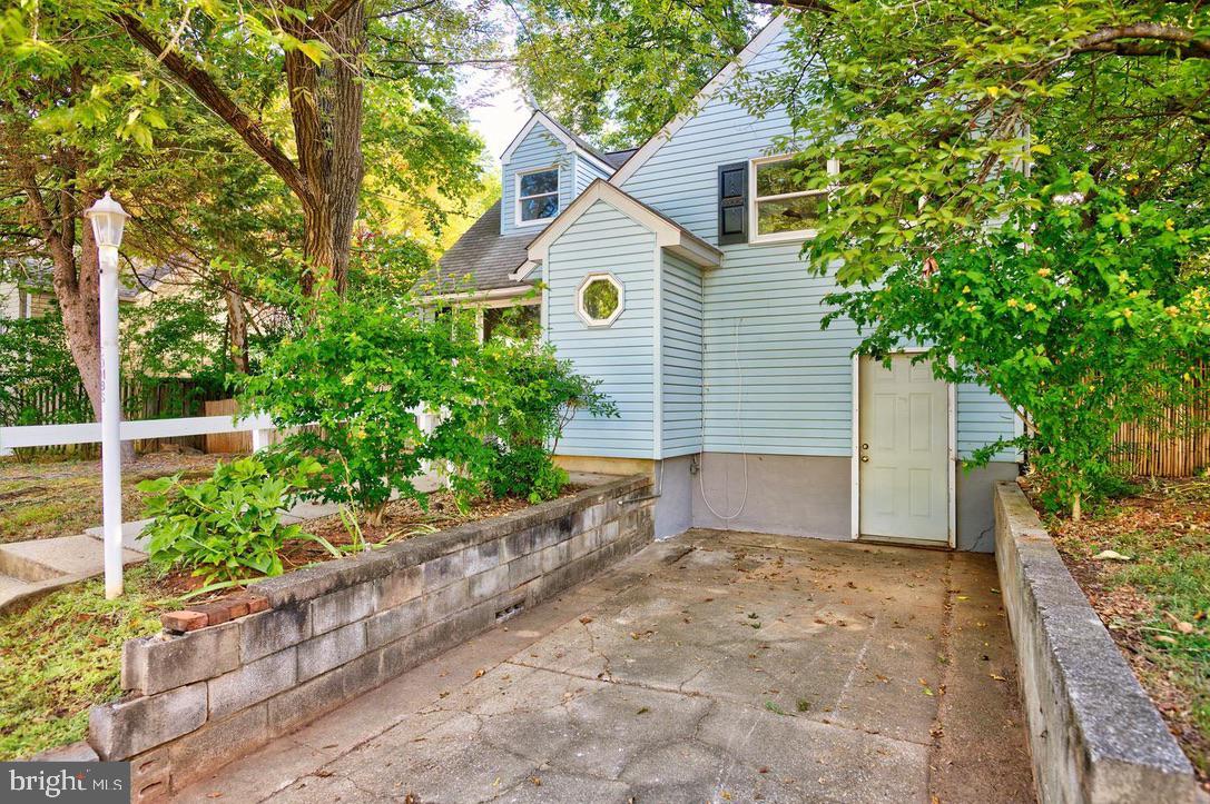 FAIRWAY GARDENS - Residential