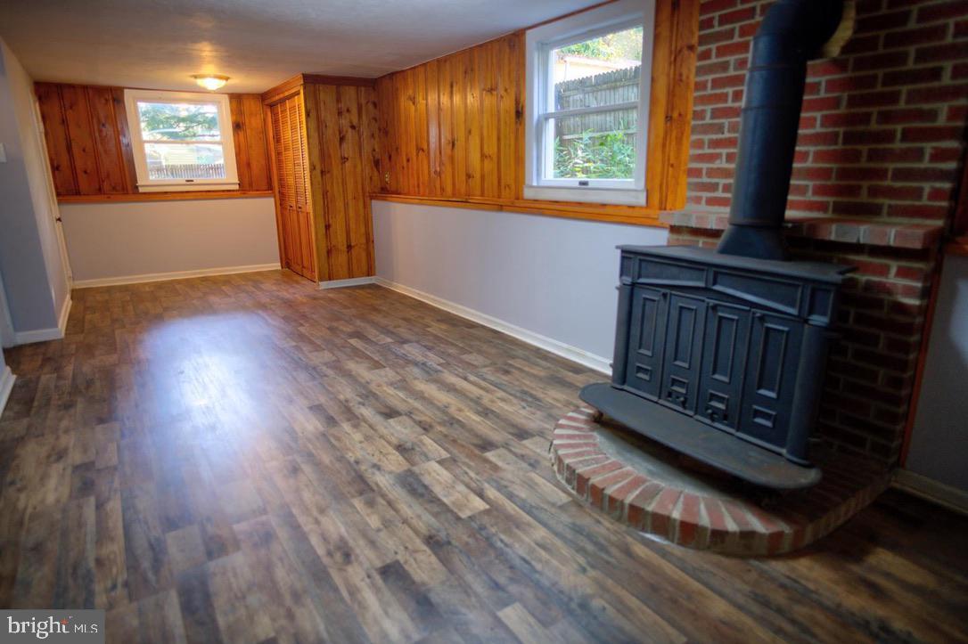 FAIRWAY GARDENS - Residential