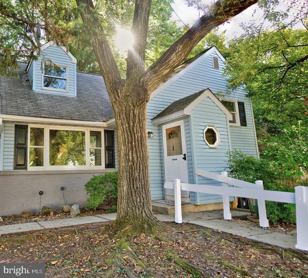 FAIRWAY GARDENS - Residential