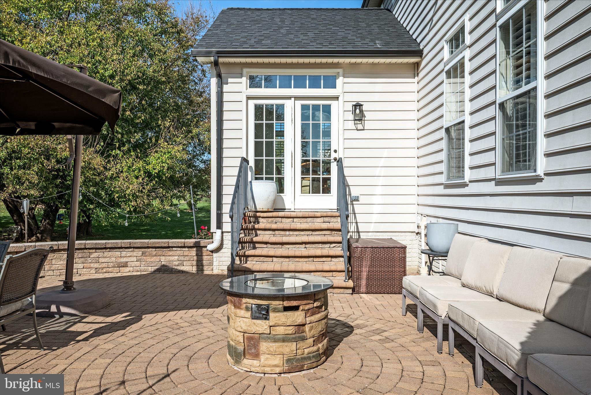 HAMILTON STATION ESTATES - Residential