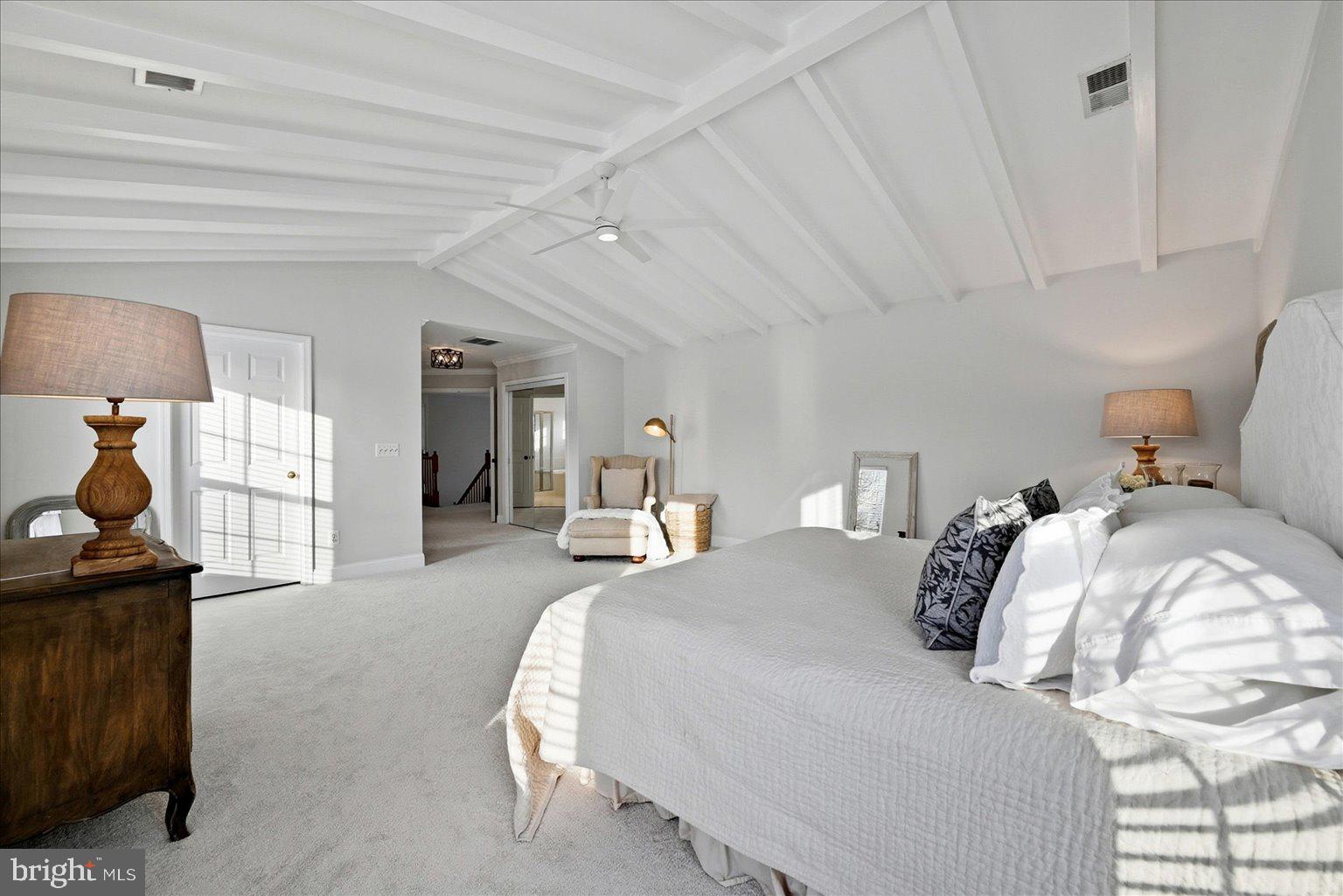 HAMILTON STATION ESTATES - Residential