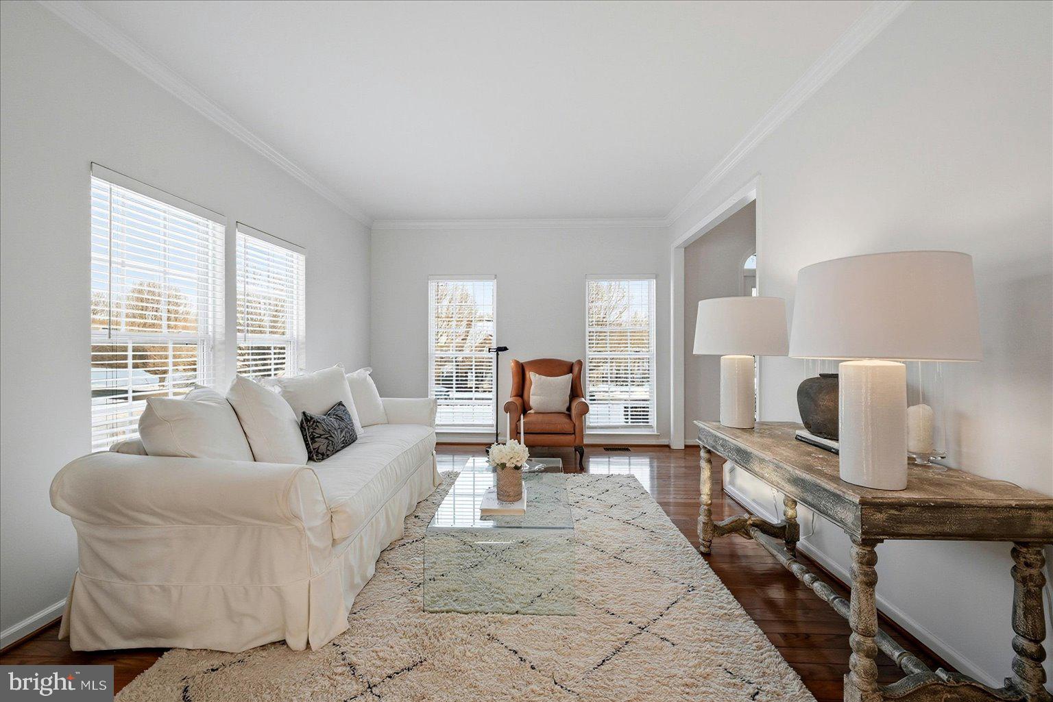 HAMILTON STATION ESTATES - Residential