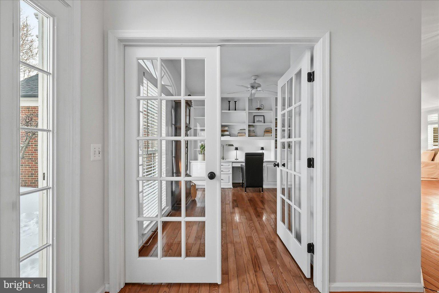 HAMILTON STATION ESTATES - Residential