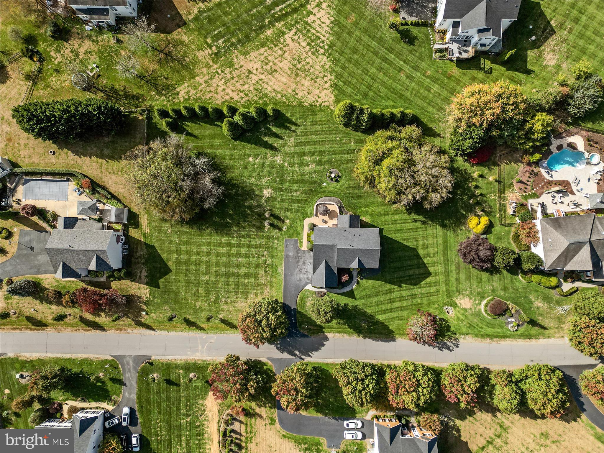 HAMILTON STATION ESTATES - Residential