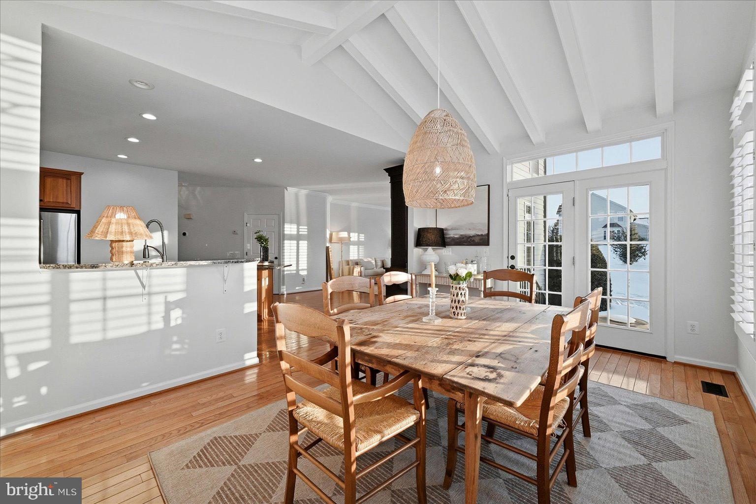 HAMILTON STATION ESTATES - Residential