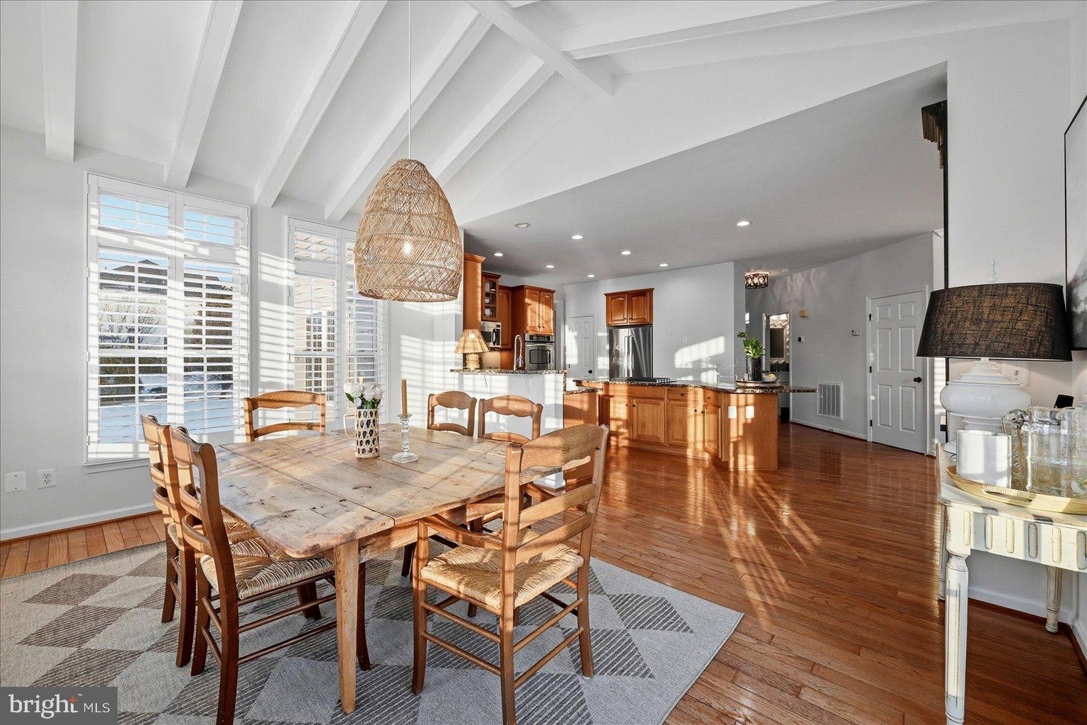 HAMILTON STATION ESTATES - Residential