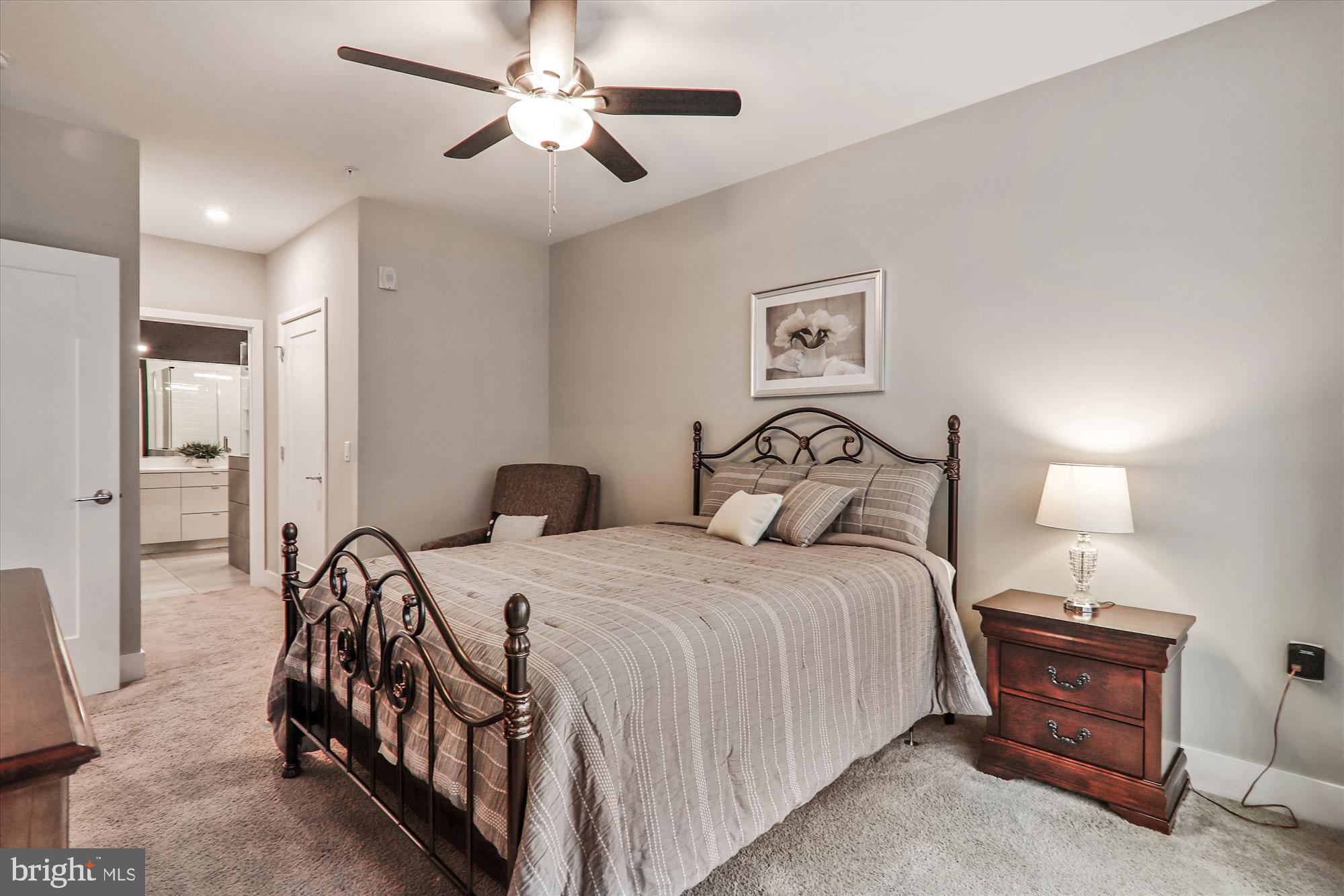 CROWN FARM - Residential