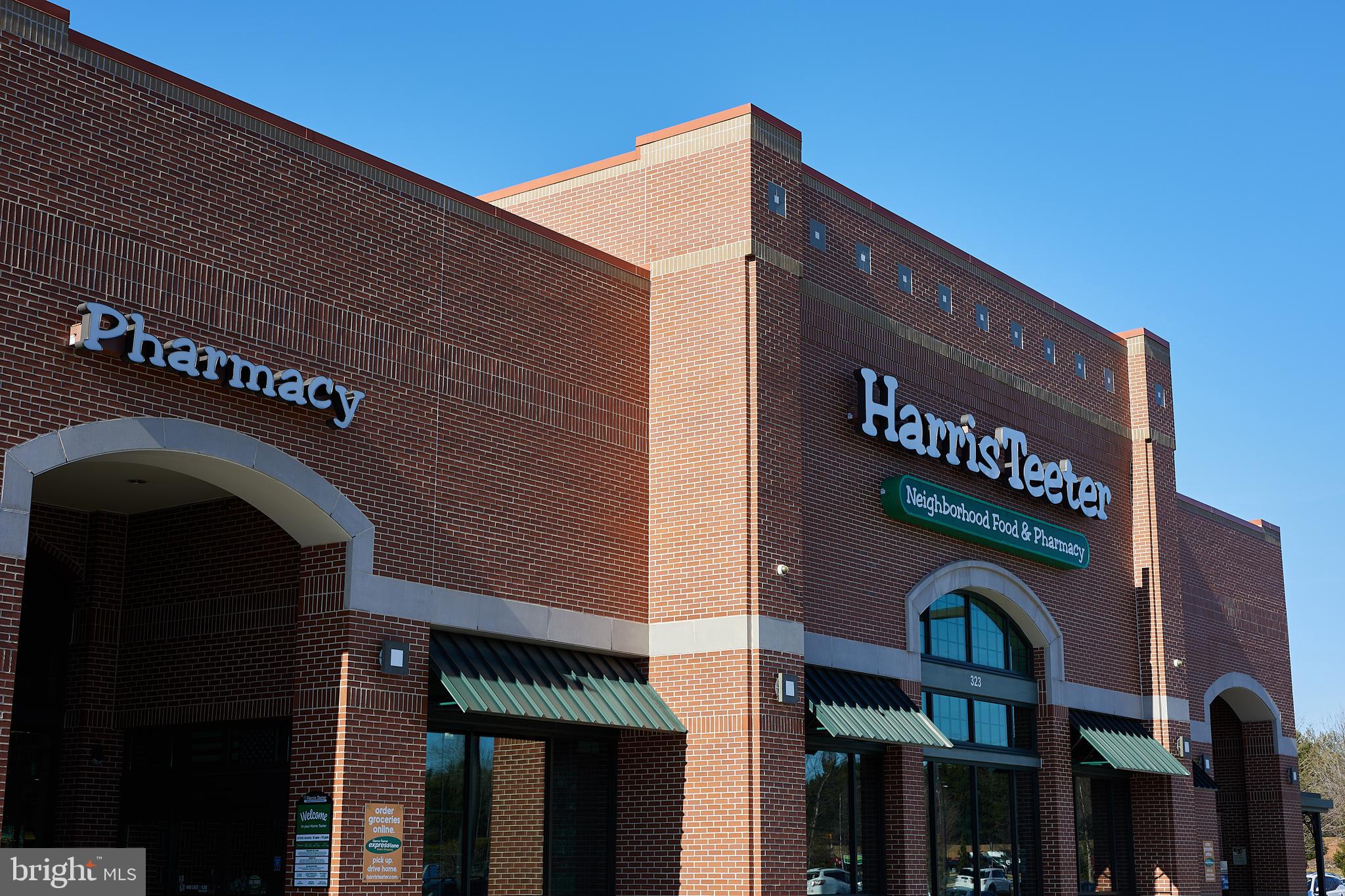 CROWN FARM - Residential