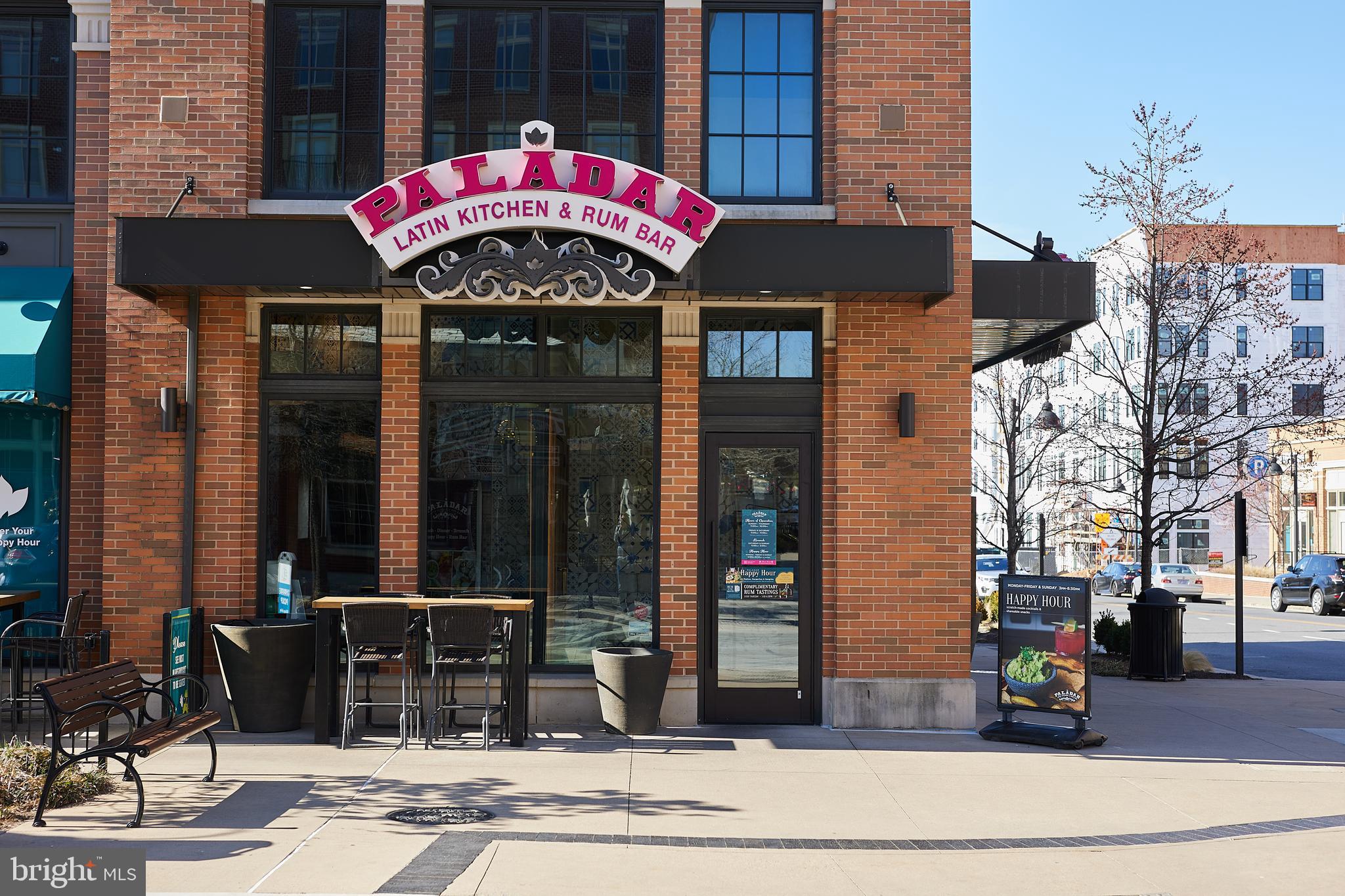 CROWN FARM - Residential