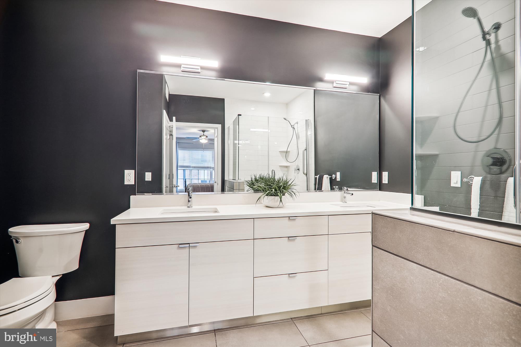 CROWN FARM - Residential