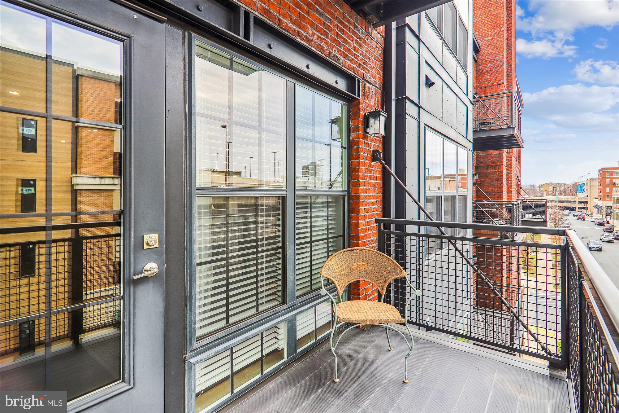 CROWN FARM - Residential