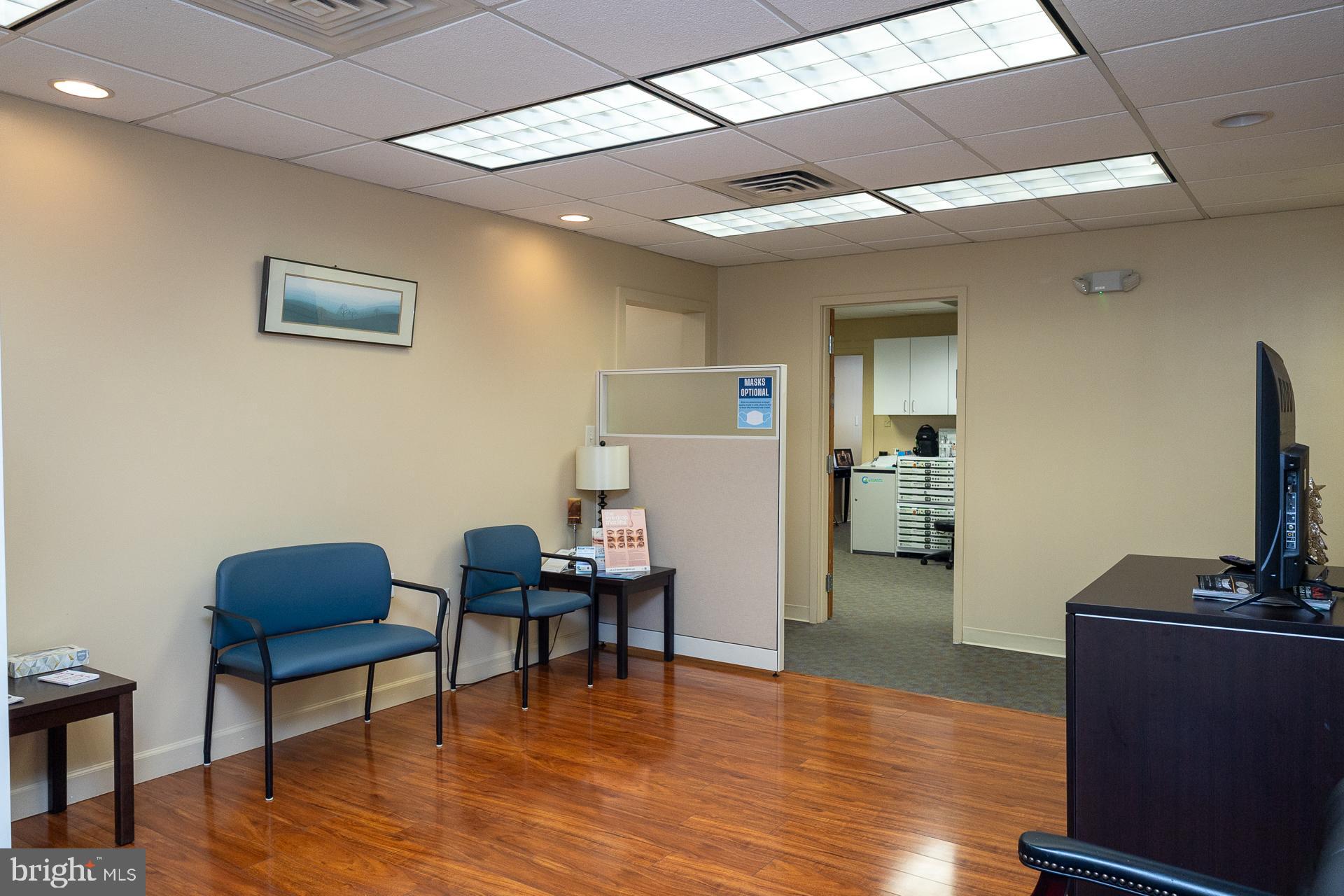 195 THOMAS JOHNSON DRIVE