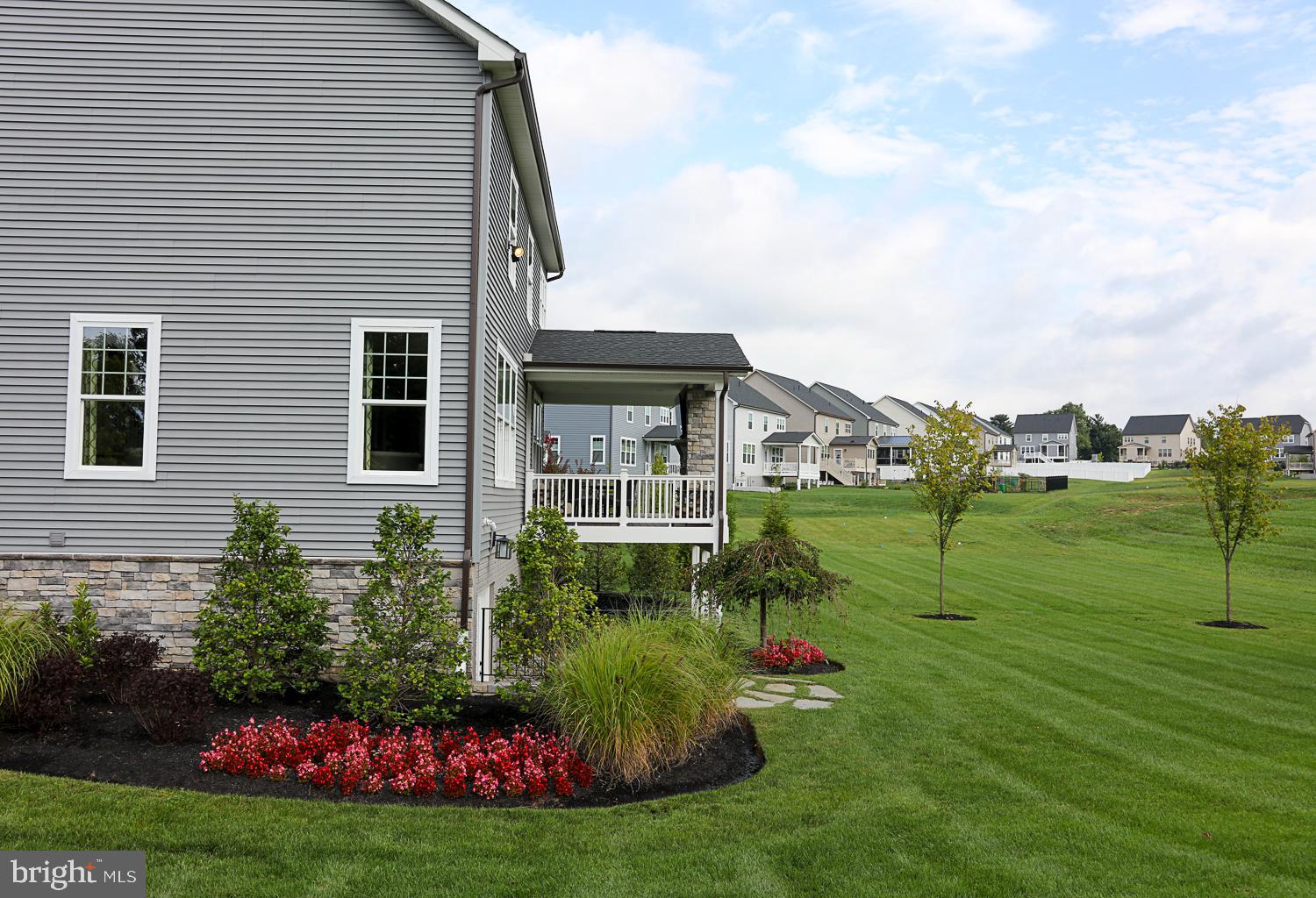 WELLINGTON FARMS - Residential