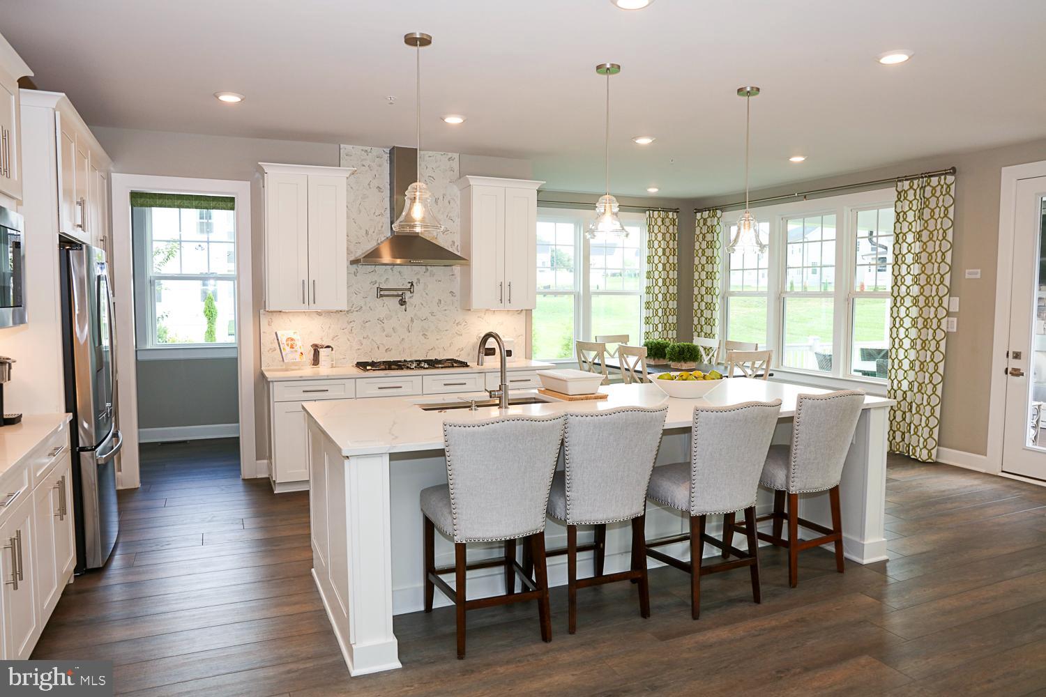 WELLINGTON FARMS - Residential