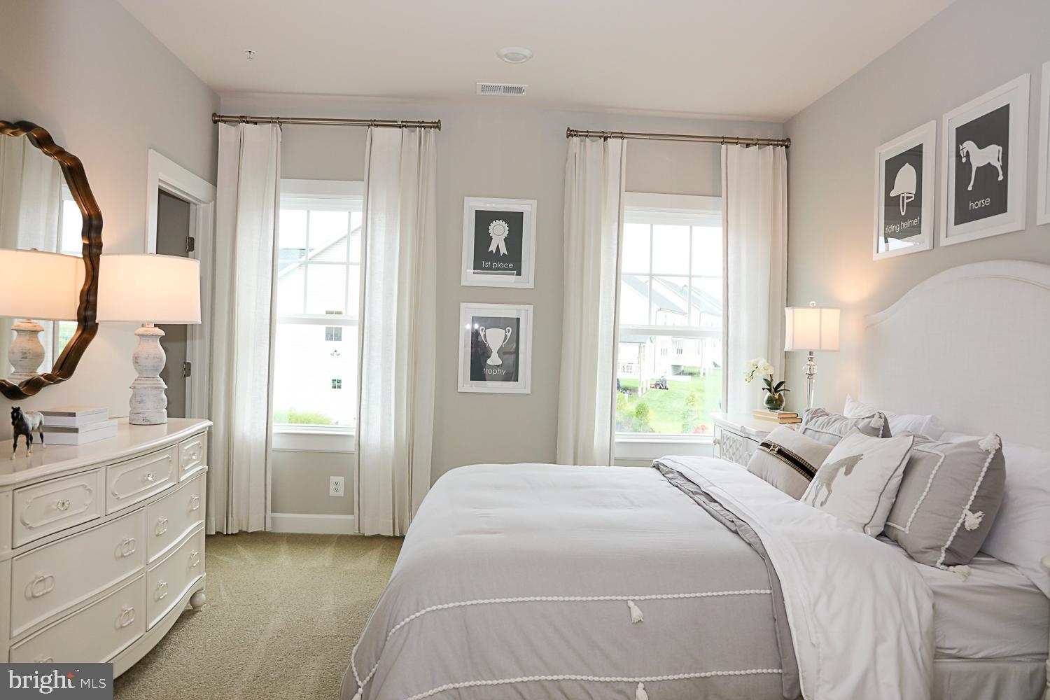 WELLINGTON FARMS - Residential