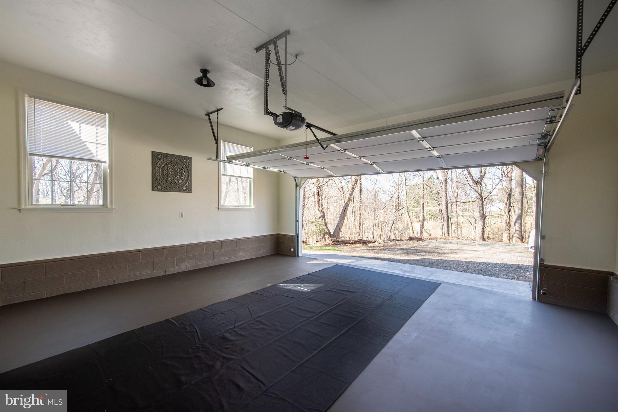 PERRYVILLE - Residential